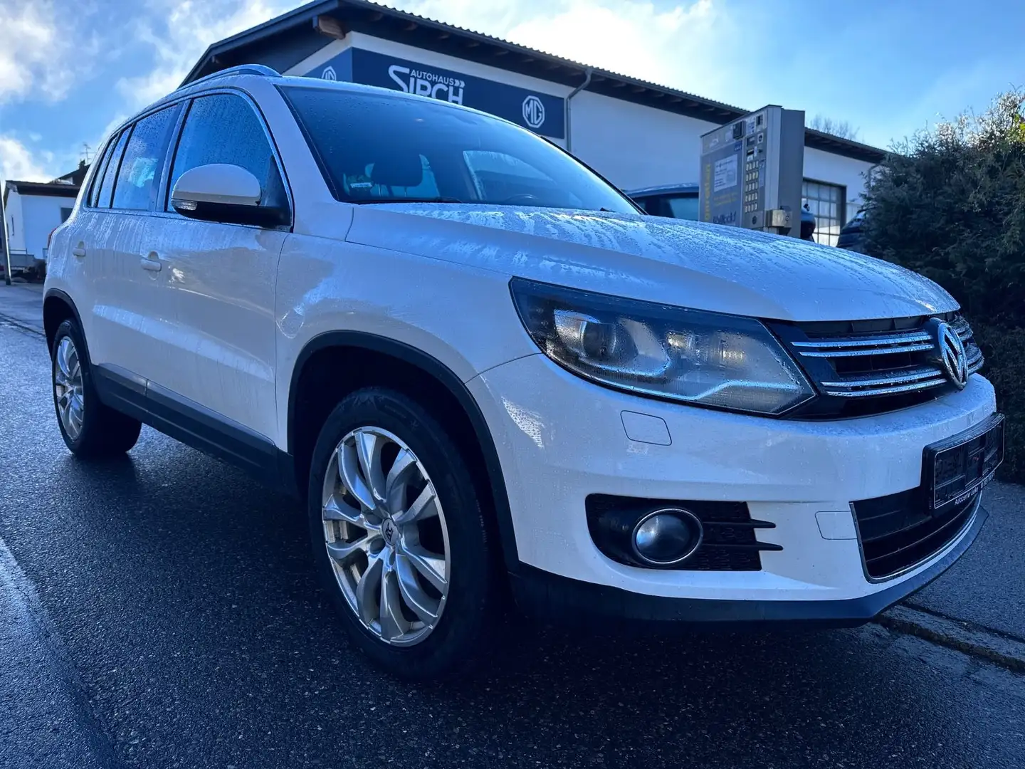 Volkswagen Tiguan Sport & Style 4Motion Blanc - 1