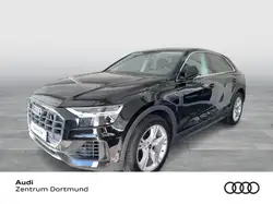 Audi Q8 55 Qu. AHK CAM ACC ALU21 HEADUP eKLAPPE