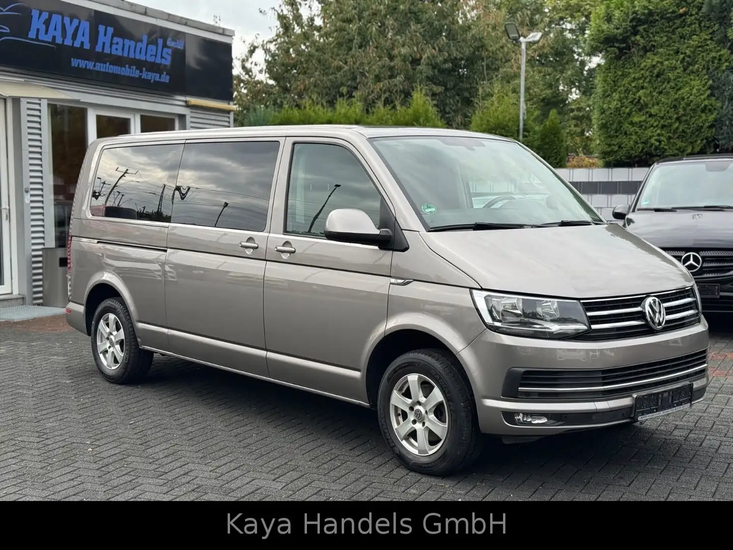 Volkswagen T6 Caravelle Comfortline LANG/Navi/DSG/8-Sitzer Gold - 1