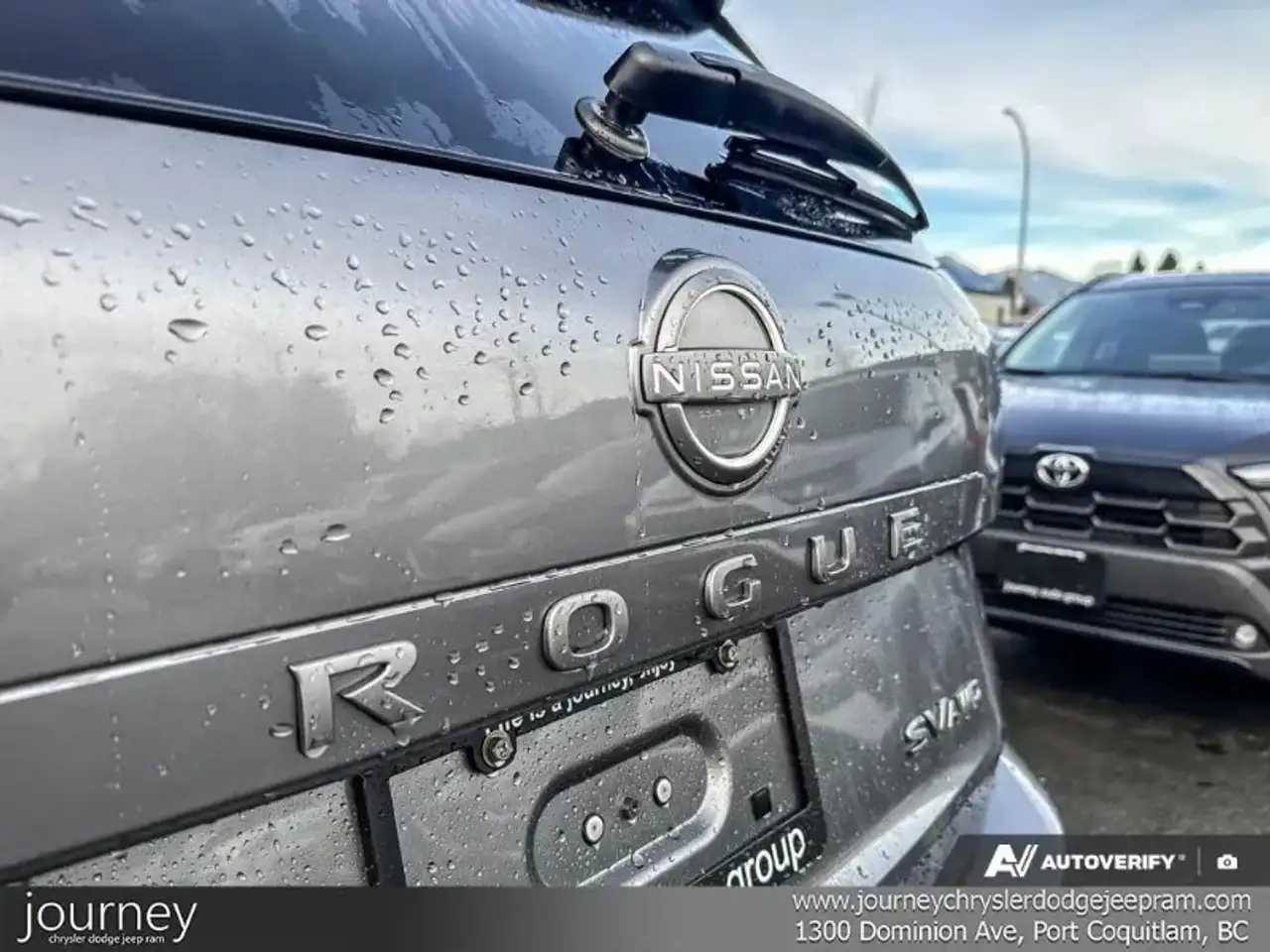 Nissan Rogue fotografie Nissan Rogue