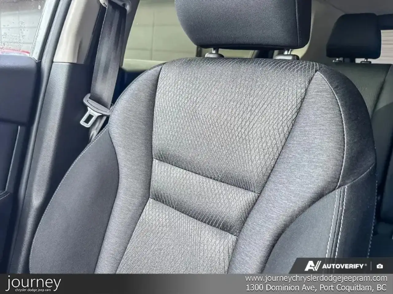 Nissan Rogue fotografie Nissan Rogue