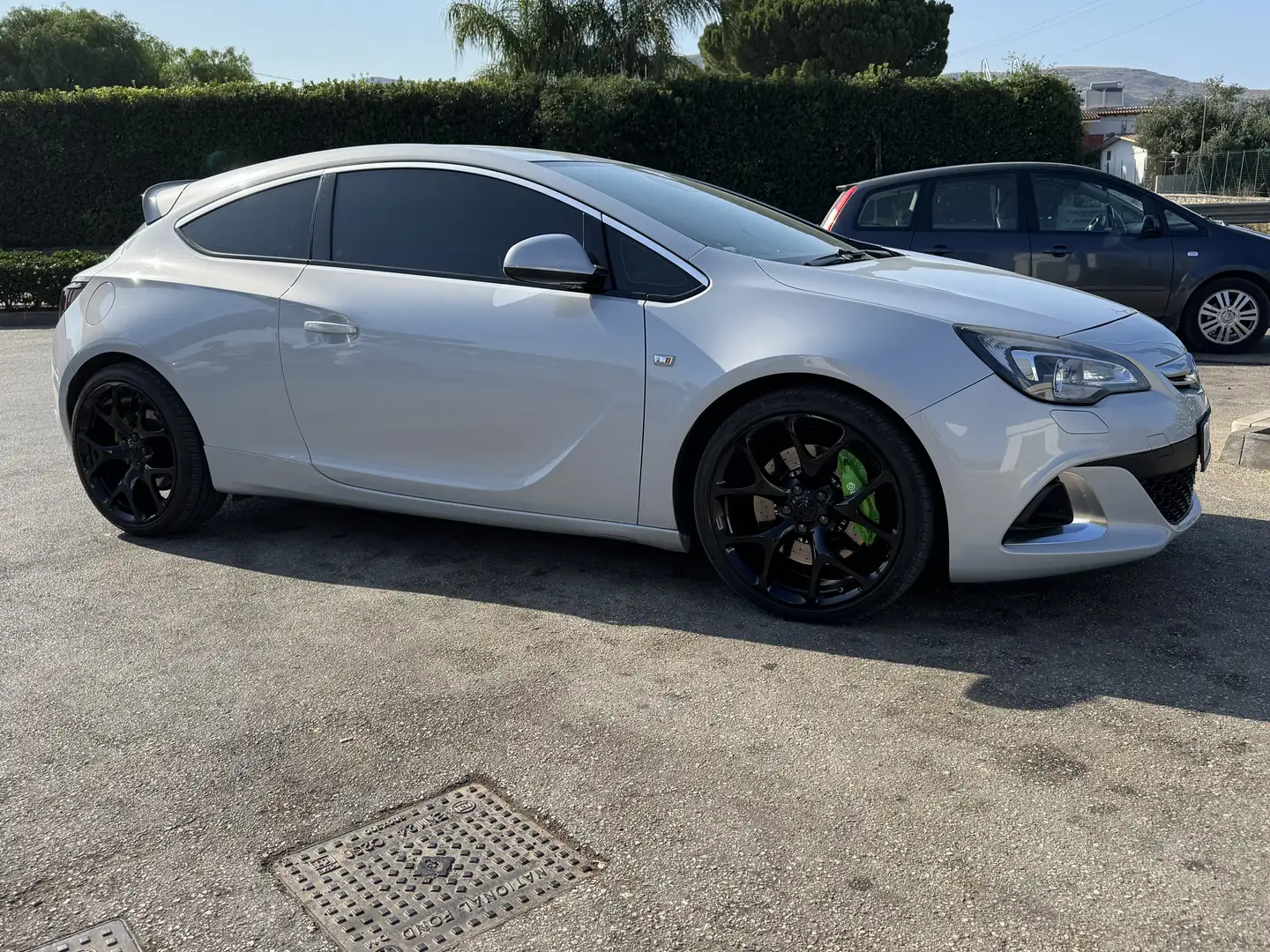 Opel Astra 3p J 2.0 turbo 16v Opc - 1