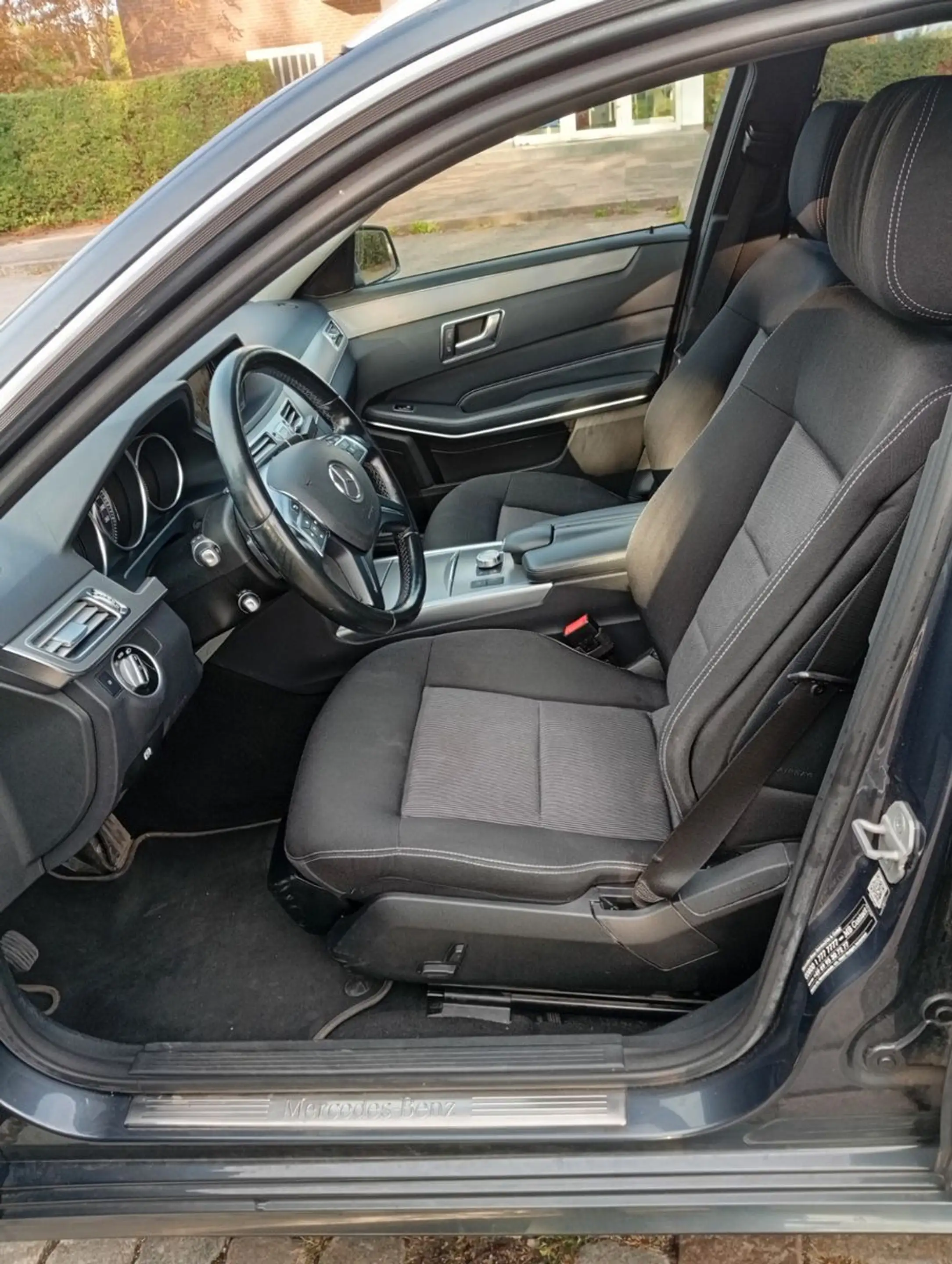 Mercedes-Benz E 250 BlueTEC T.Automatik.klima.Navi.PDC — photo 11