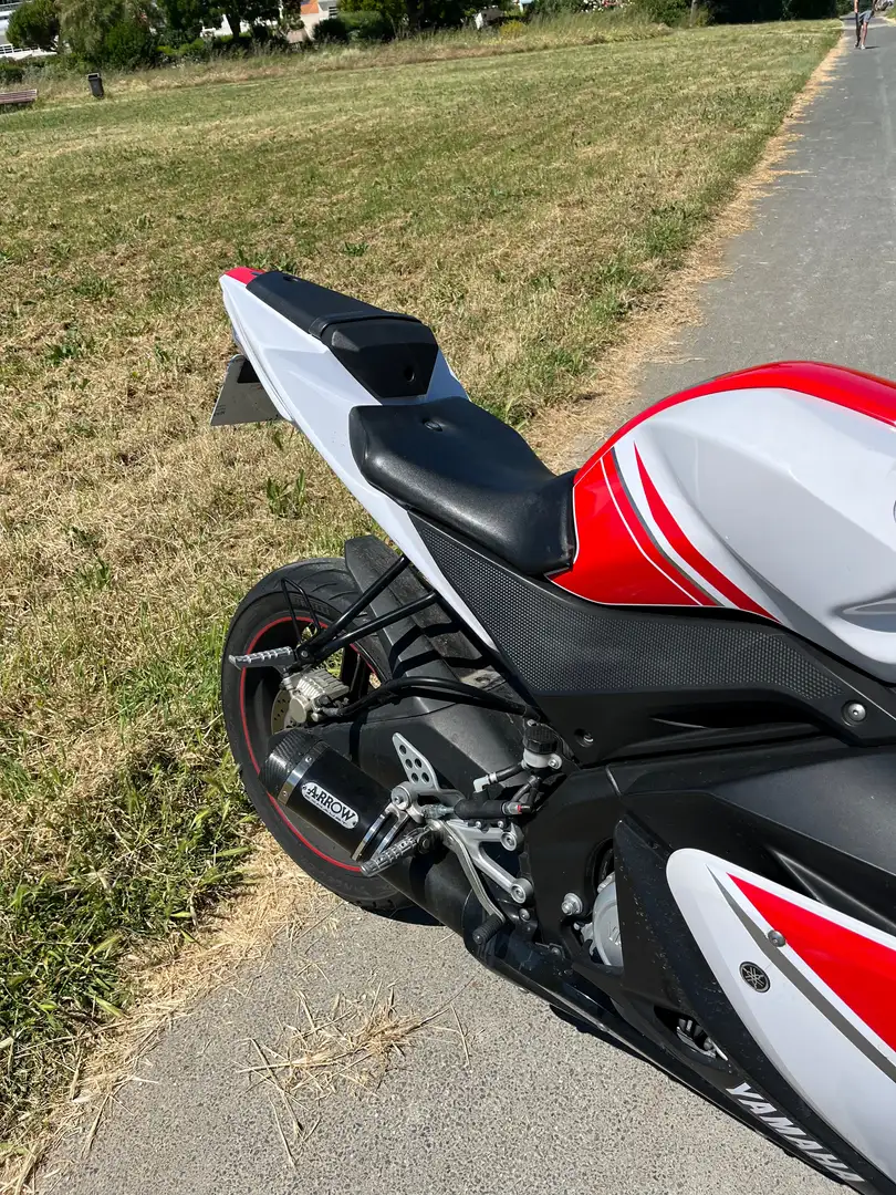 Yamaha YZF-R125 Alb - 2