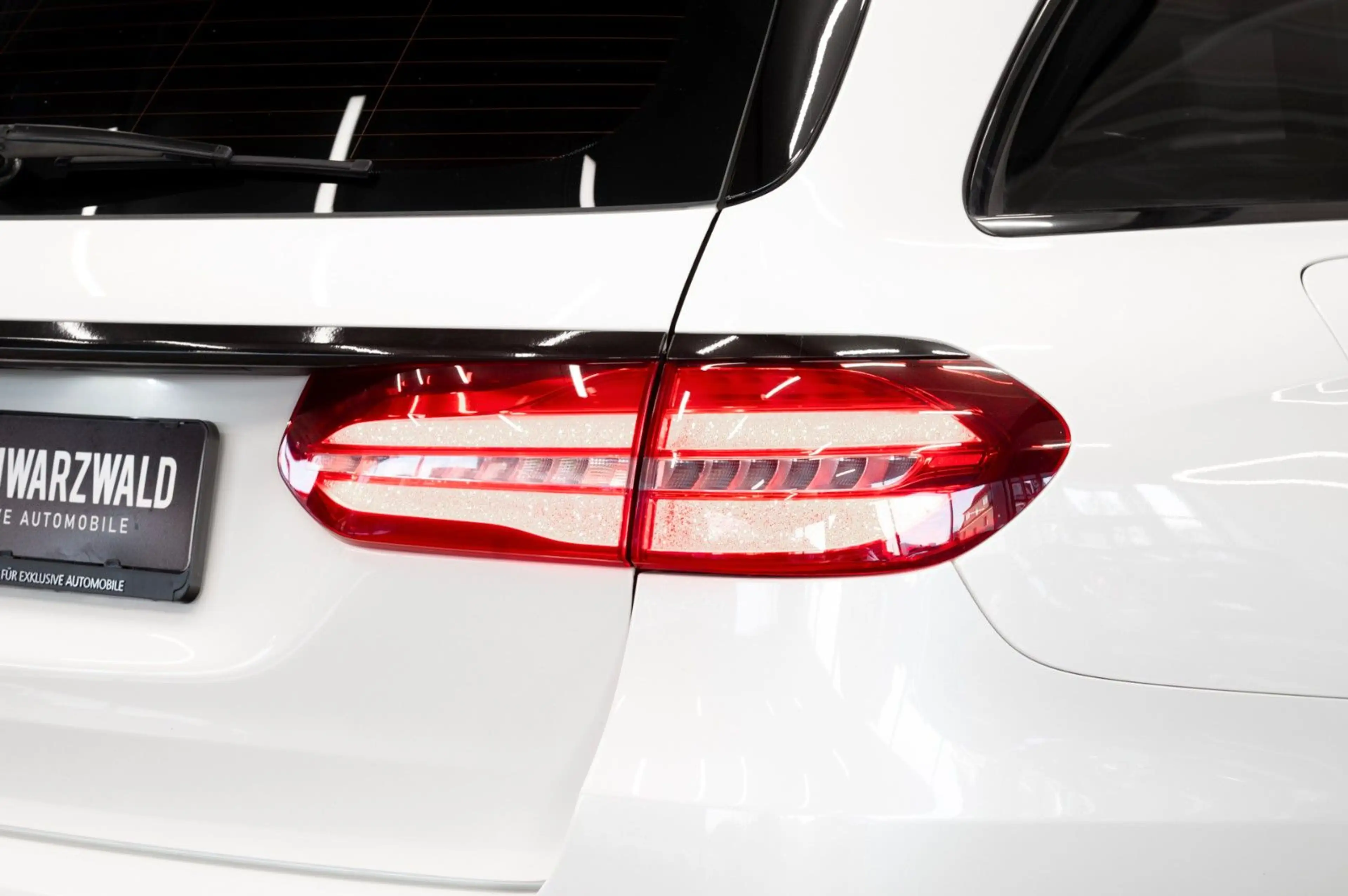 Mercedes-Benz E 63 AMG E63T S AMG 4Matic|PERFORMANCE SITZE|KERAMIK|VOLL — photo 9