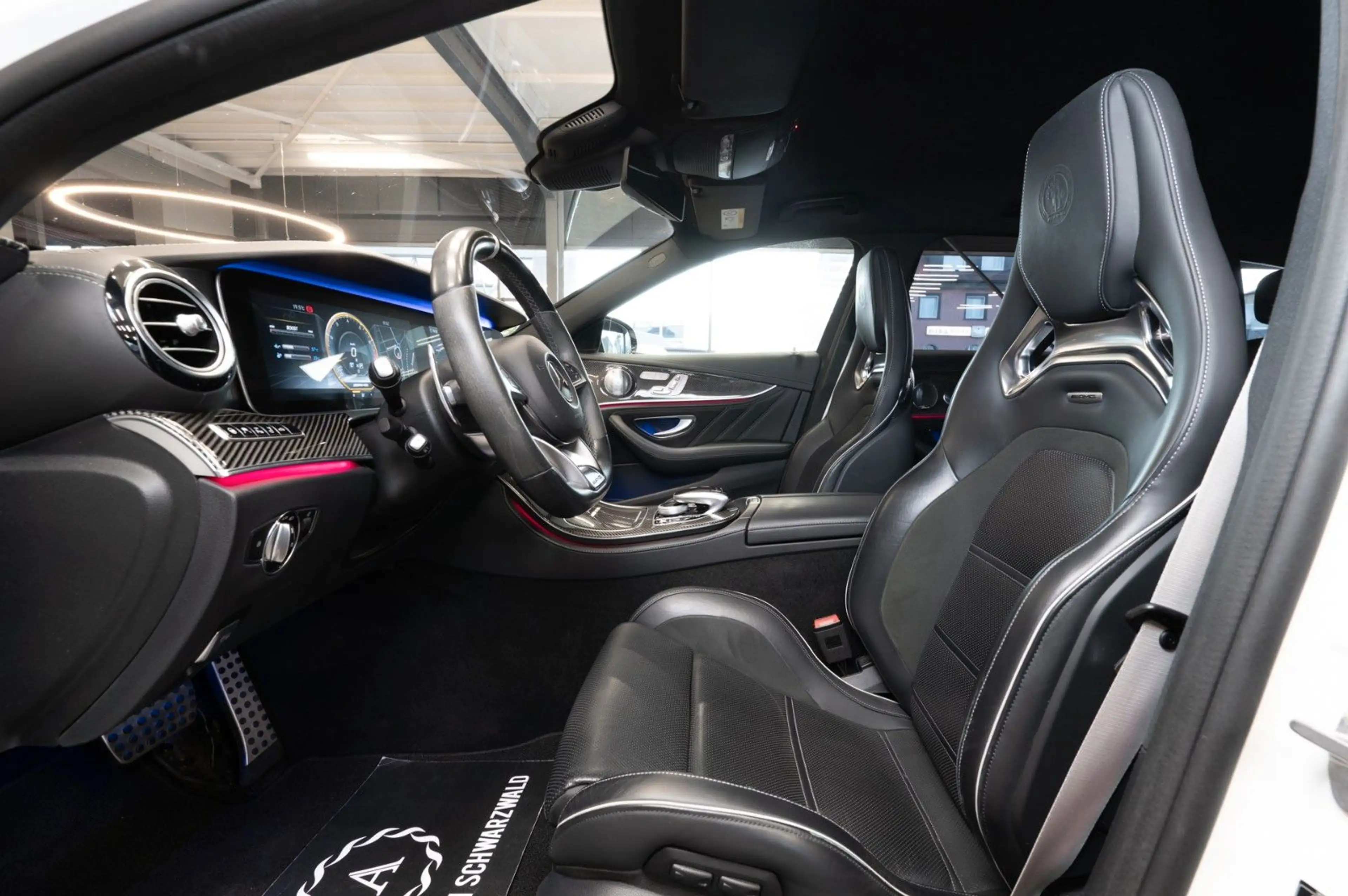 Mercedes-Benz E 63 AMG E63T S AMG 4Matic|PERFORMANCE SITZE|KERAMIK|VOLL — photo 13