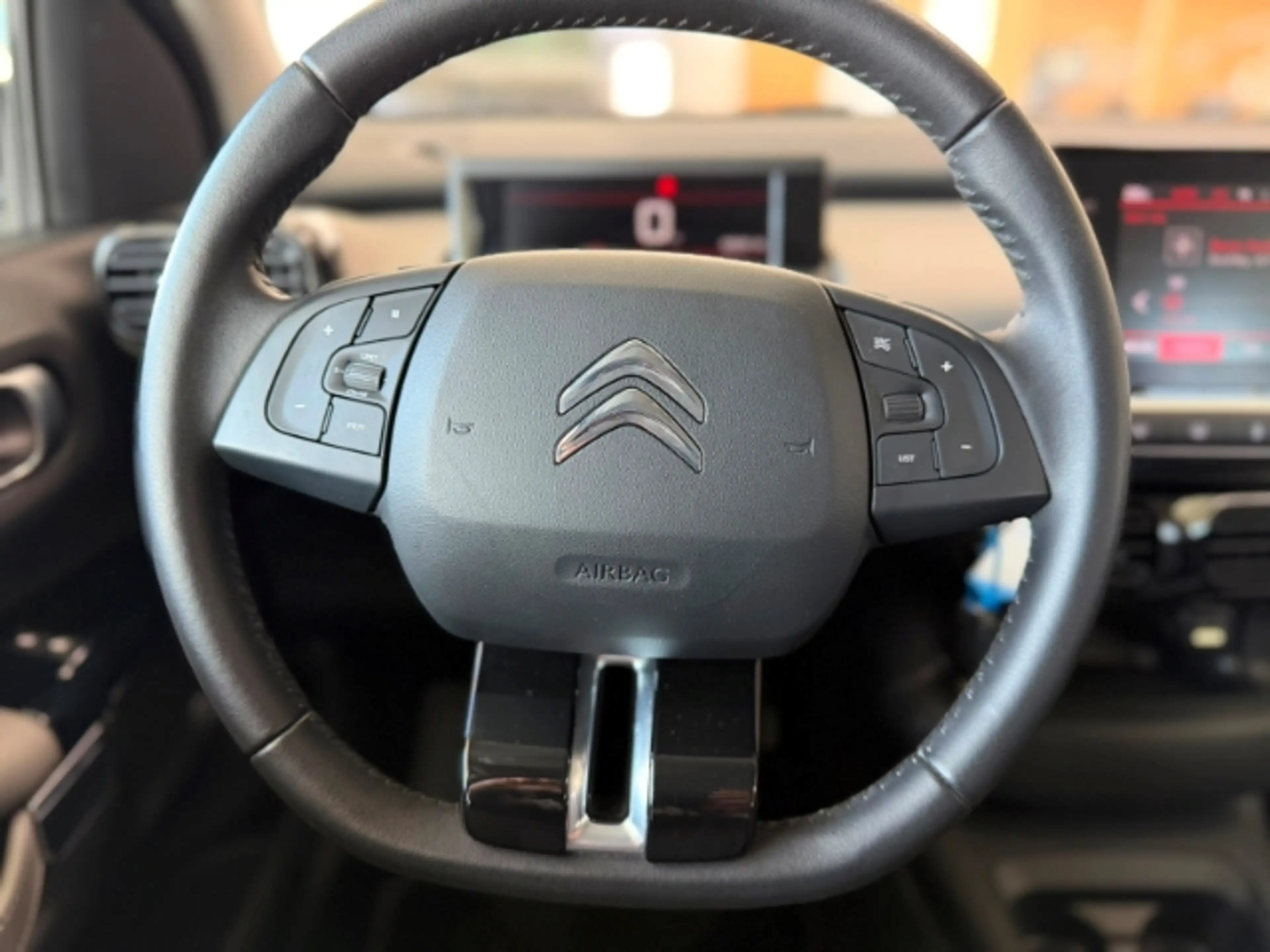 Citroen C4 Cactus 1.5 HDI PDC Berganfahrass — photo 12