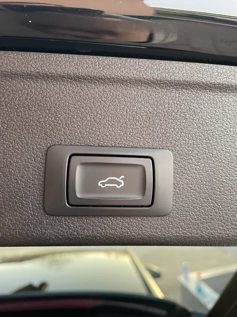 Audi A4 Avant 2,0 TDI S-tronic - 2