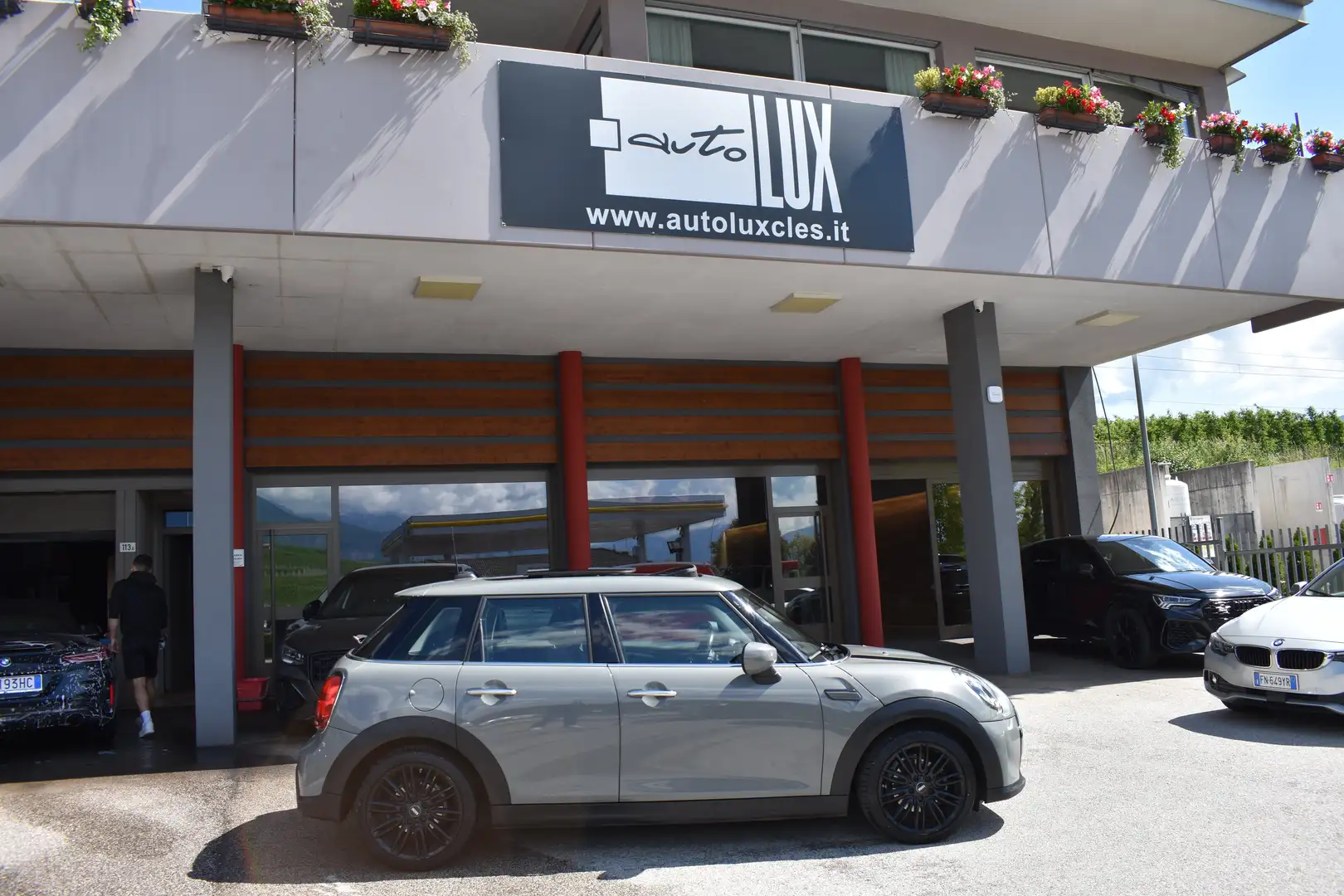 MINI One Mini 5p 1.5 One Classic 75cv OK PER NEOPATENTATI - 2