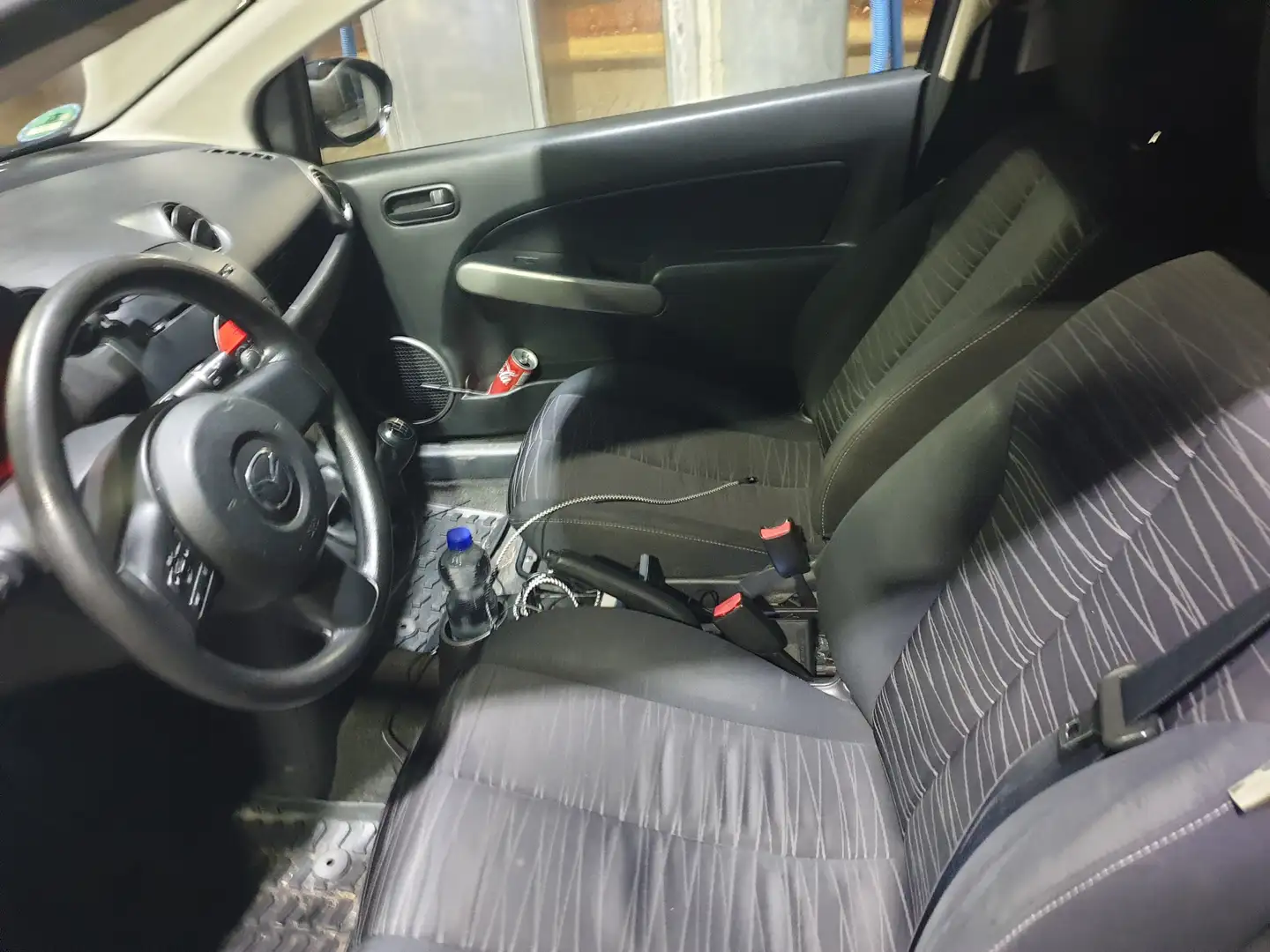 Mazda 2 2 1.3 S-VT Exclusive Černá - 2