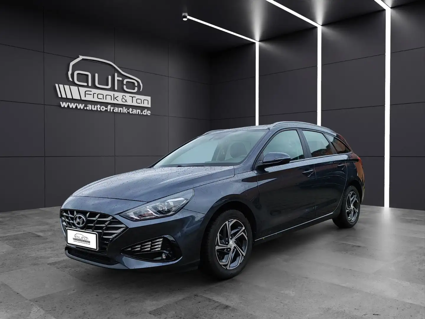 Hyundai i30 1.5 Pure*CarPlay*Kamera*SitzHZ*LenkradHZ* Gris - 1