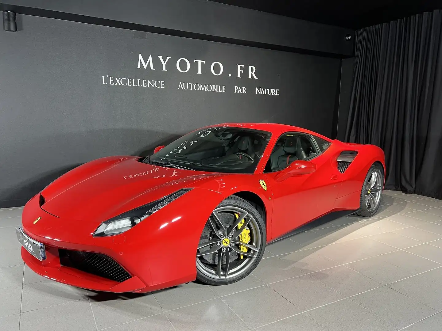 Ferrari 488 V8 3.9 T 670CH Rouge - 2