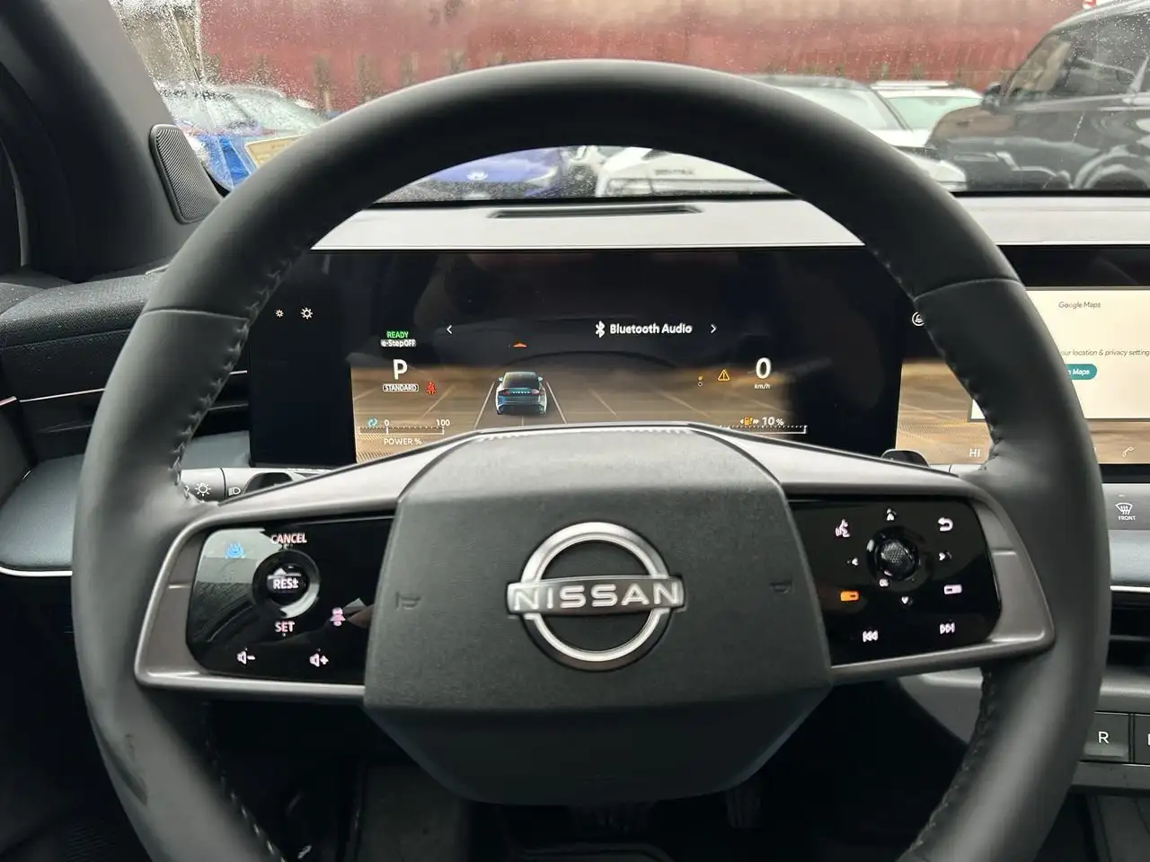 Nissan Leaf photo Nissan Leaf