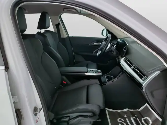 BMW X1 view 11