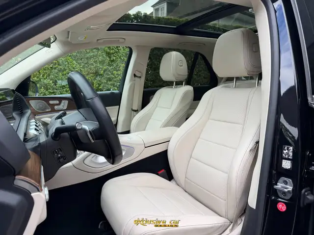 Mercedes-Benz GLE view 12