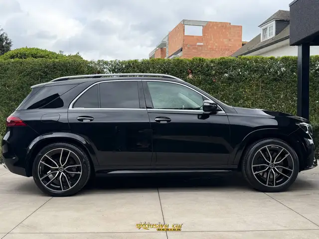 Mercedes-Benz GLE view 4