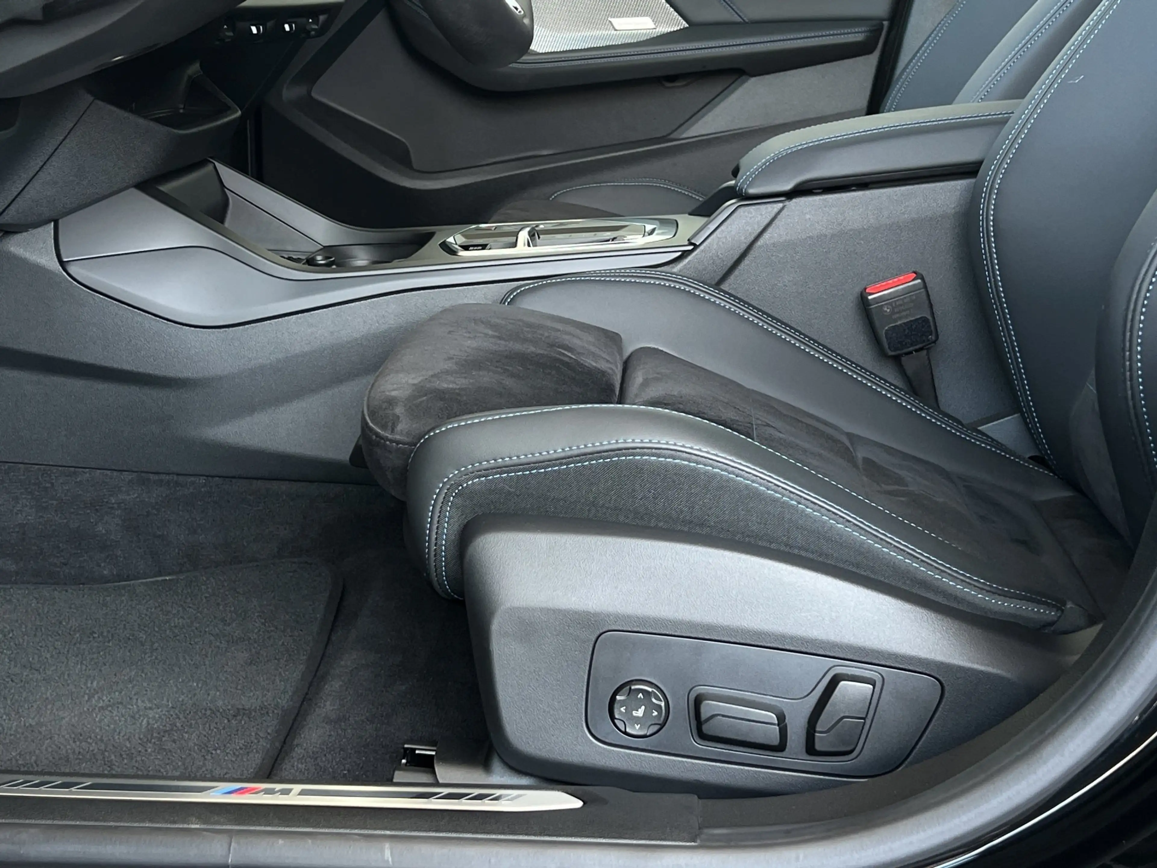 BMW 235 M235 xDrive Gran Coupe M Sportpaket Pro HUD ACC — photo 15
