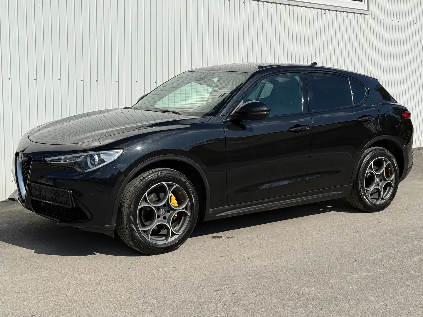 Alfa Romeo Stelvio Super Q4 Sport *Keyless*RFK* Schwarz - 1
