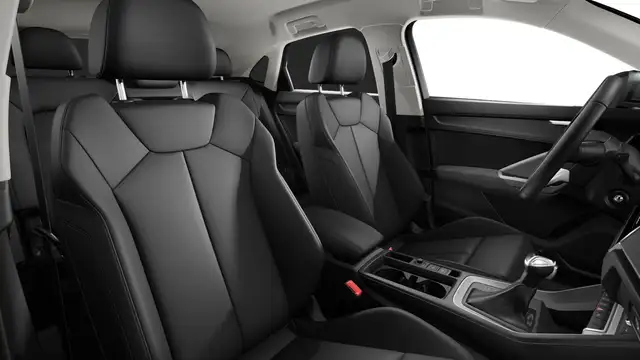 Audi Q3 view 9