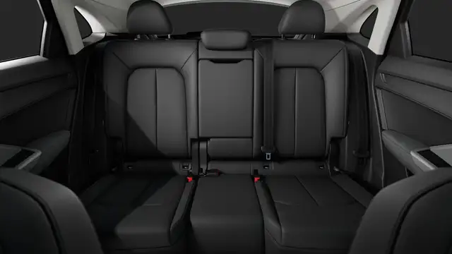 Audi Q3 view 10