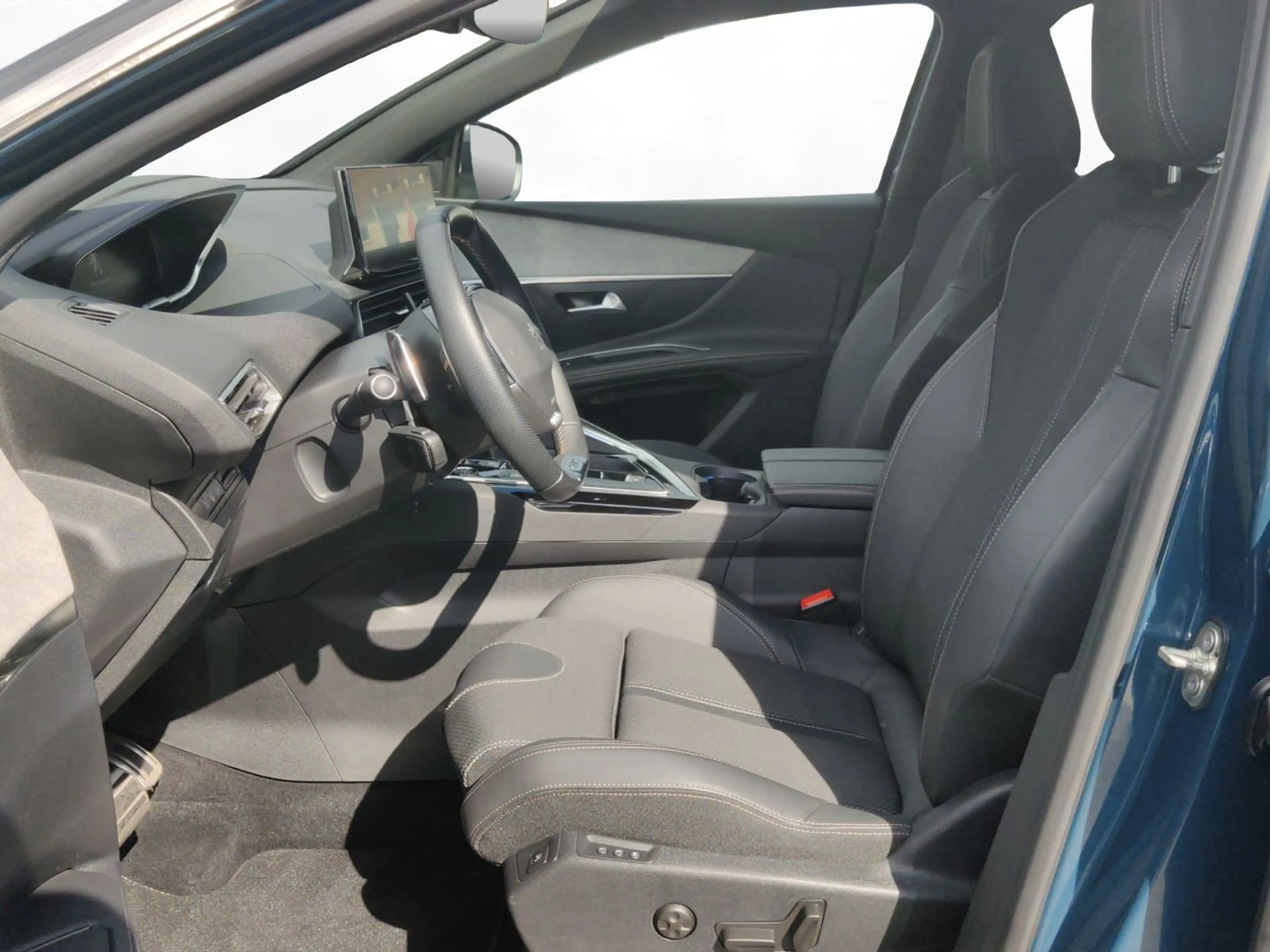 Peugeot 5008 GT Schiebedach Kamera PDC ACC Memory-Sitze — photo 9