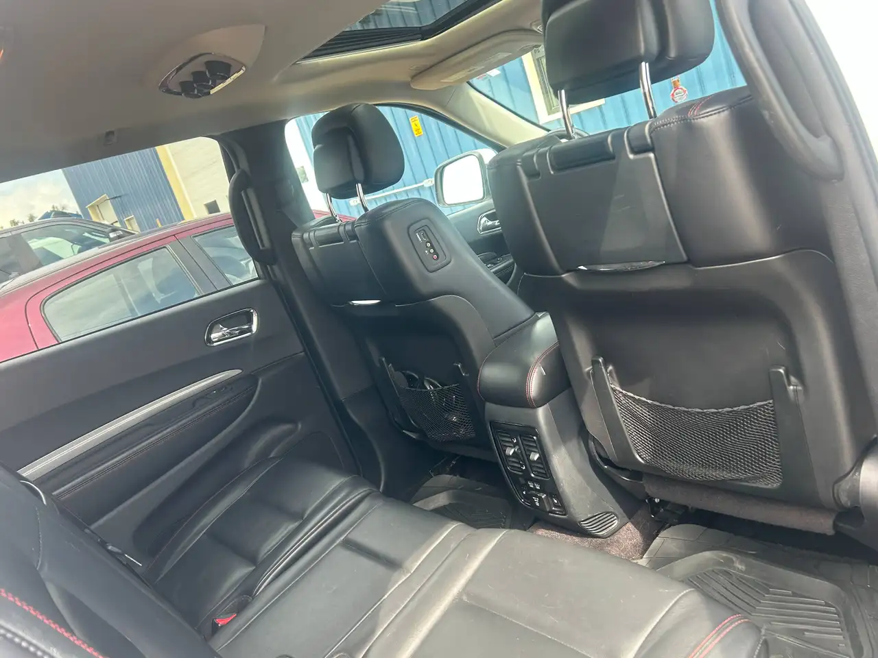 Dodge Durango снимка Dodge Durango