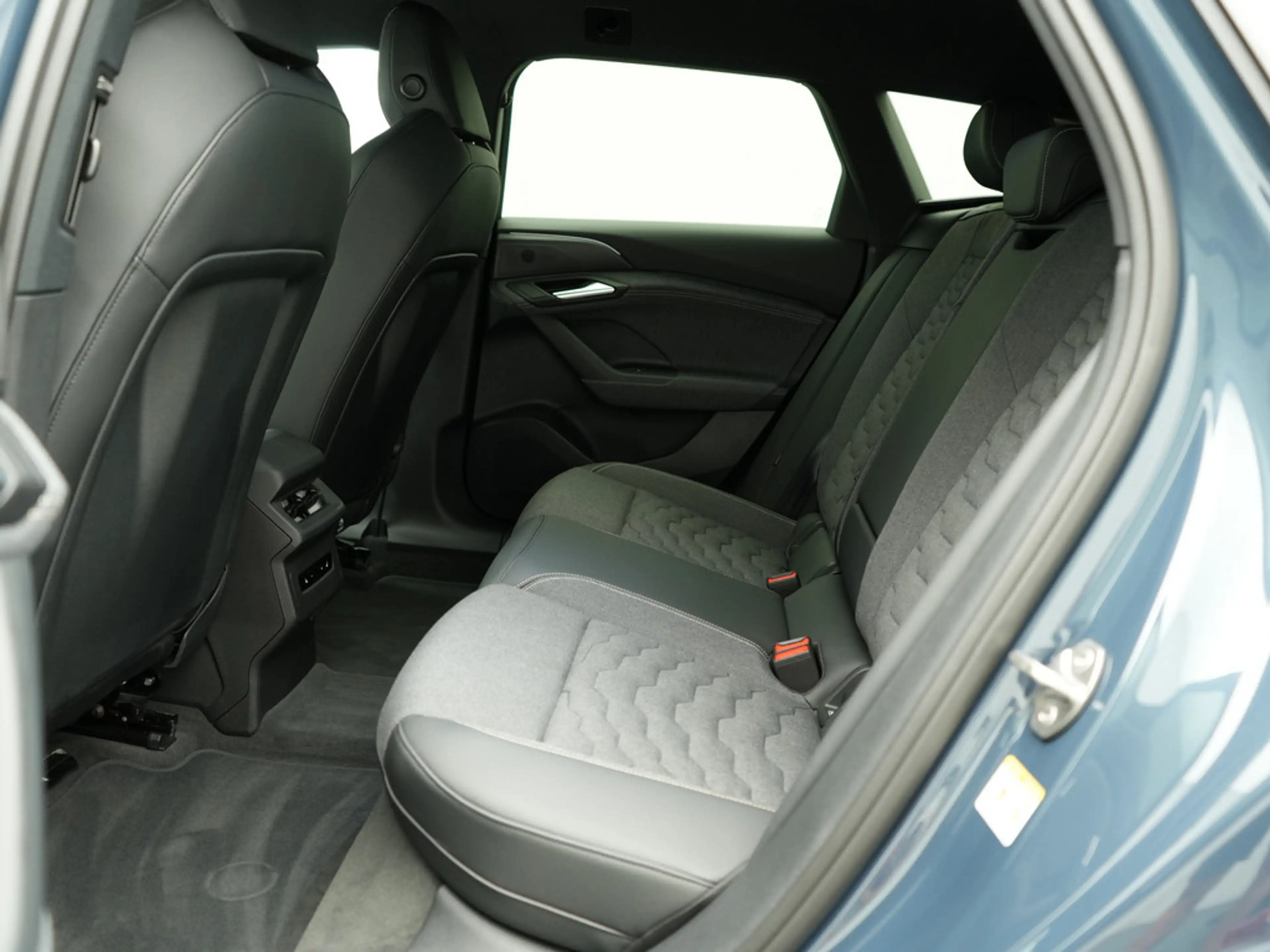 Audi A6 e-tron Avant ACC AHK NAVI KAM 360° MEMORY — photo 11