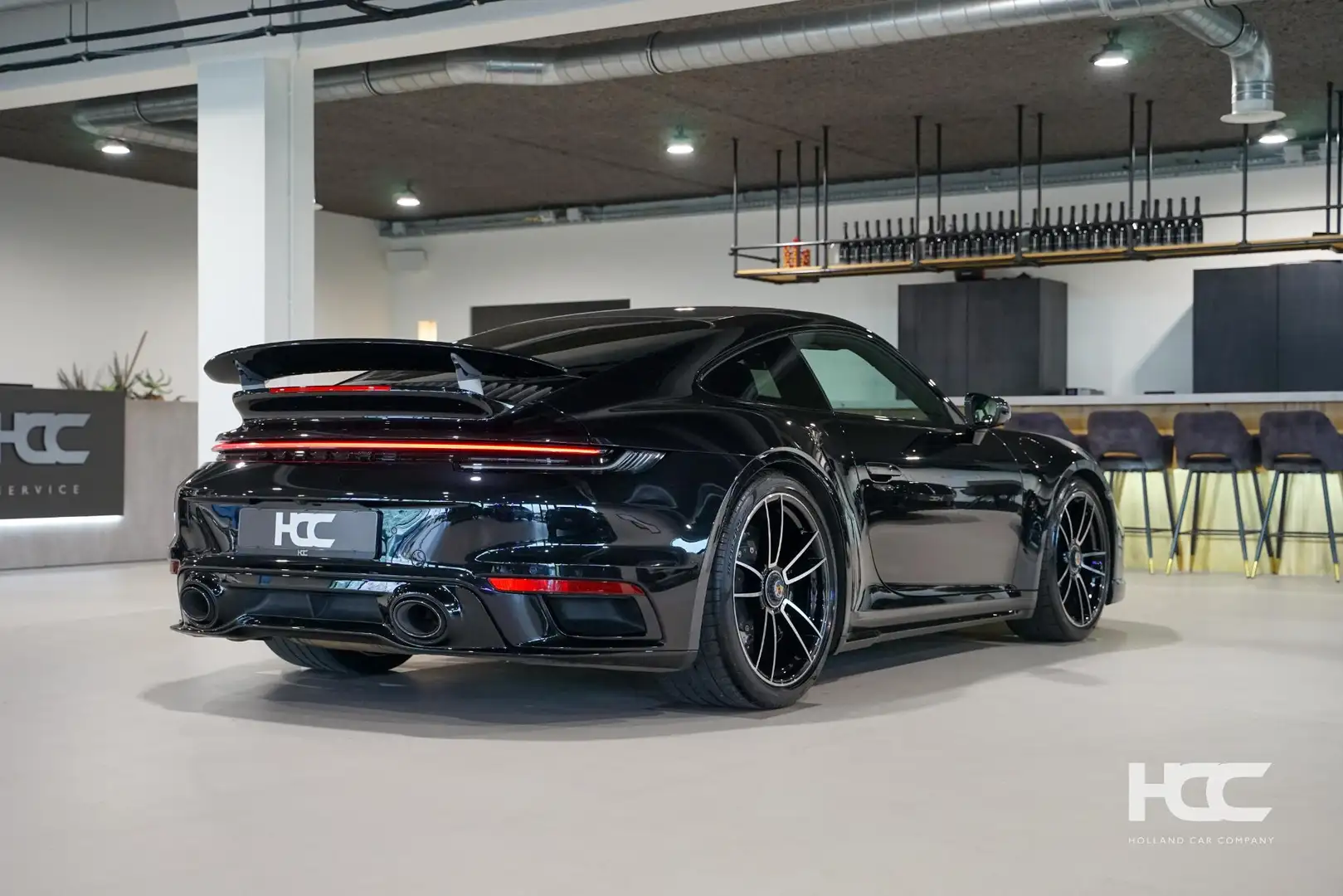 Porsche 992 Turbo S Coupé | NL auto | Carbon int/ext. | Lift | Zwart - 2