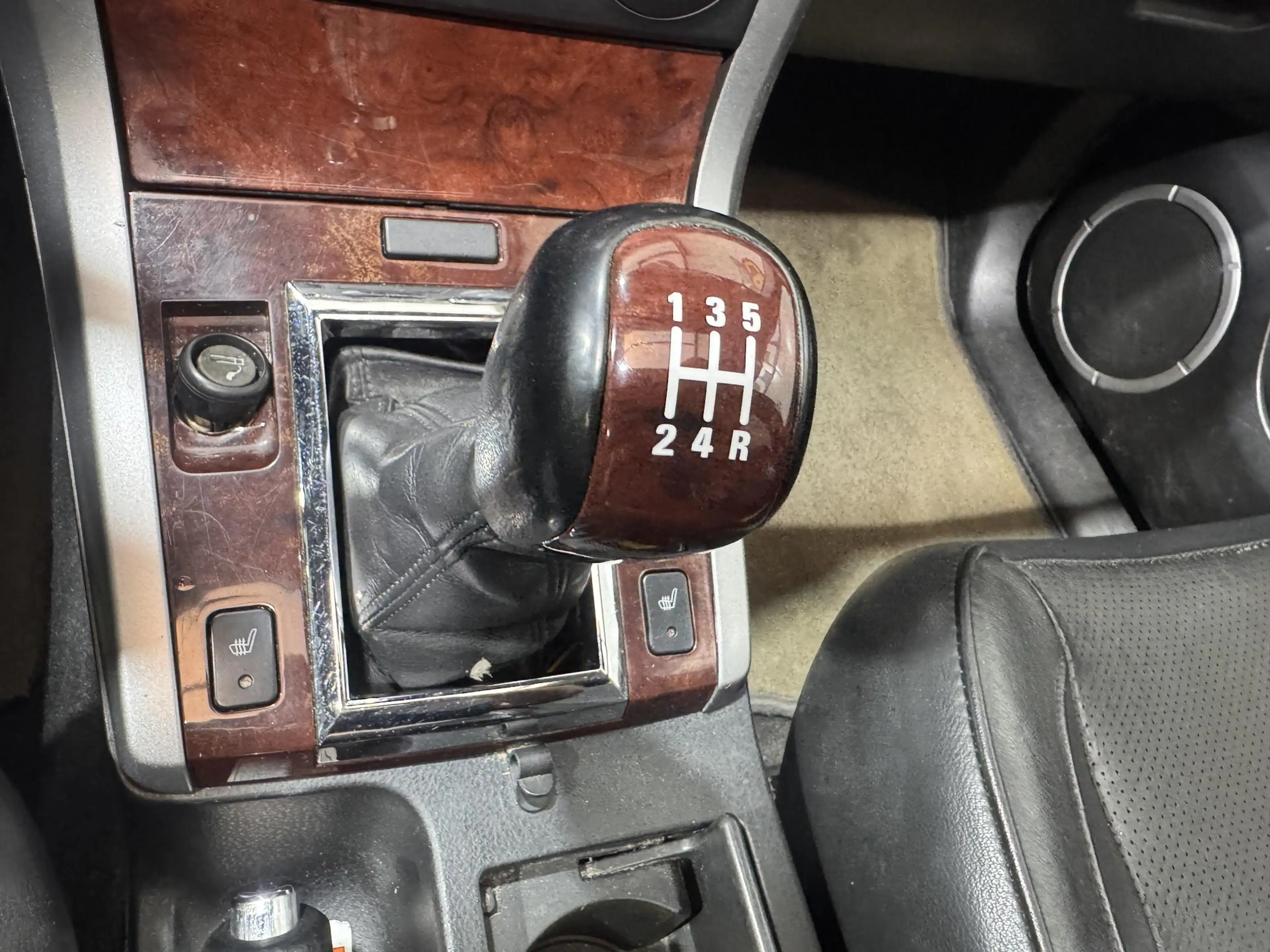 Suzuki Grand Vitara 2.0-16V High Executive — photo 13