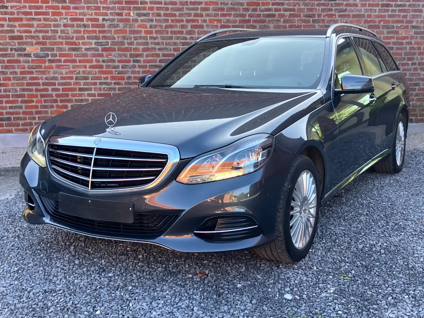 Mercedes-Benz E 200 BlueTEC Gri - 1