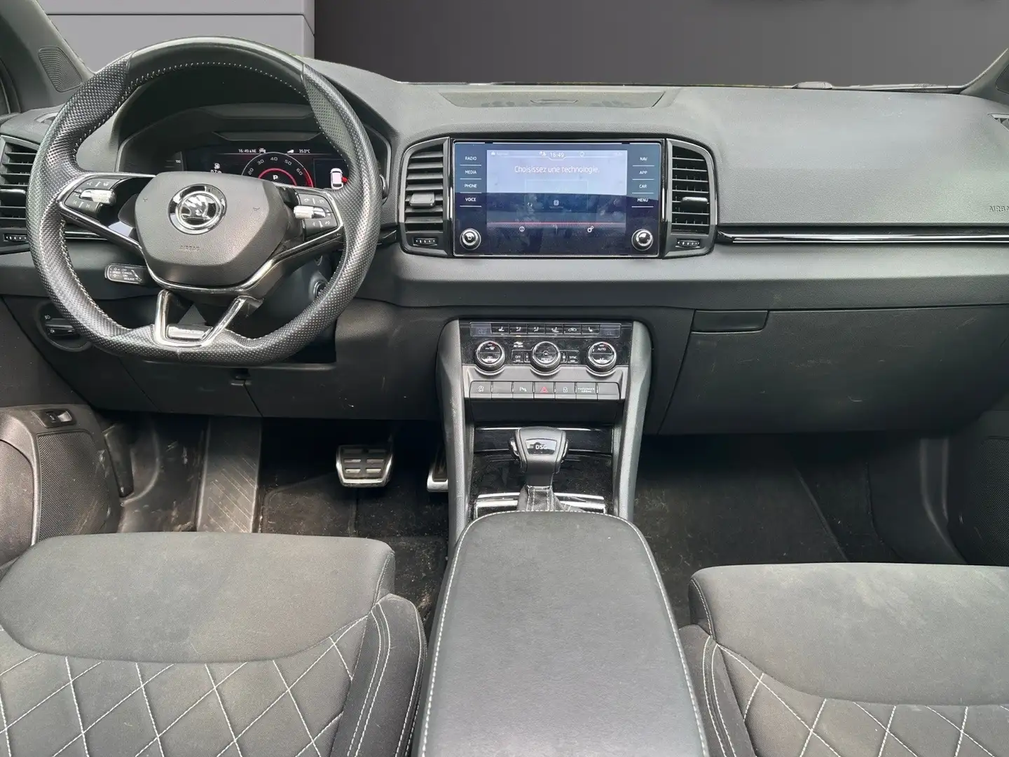 Skoda Karoq Sportline Gris - 2