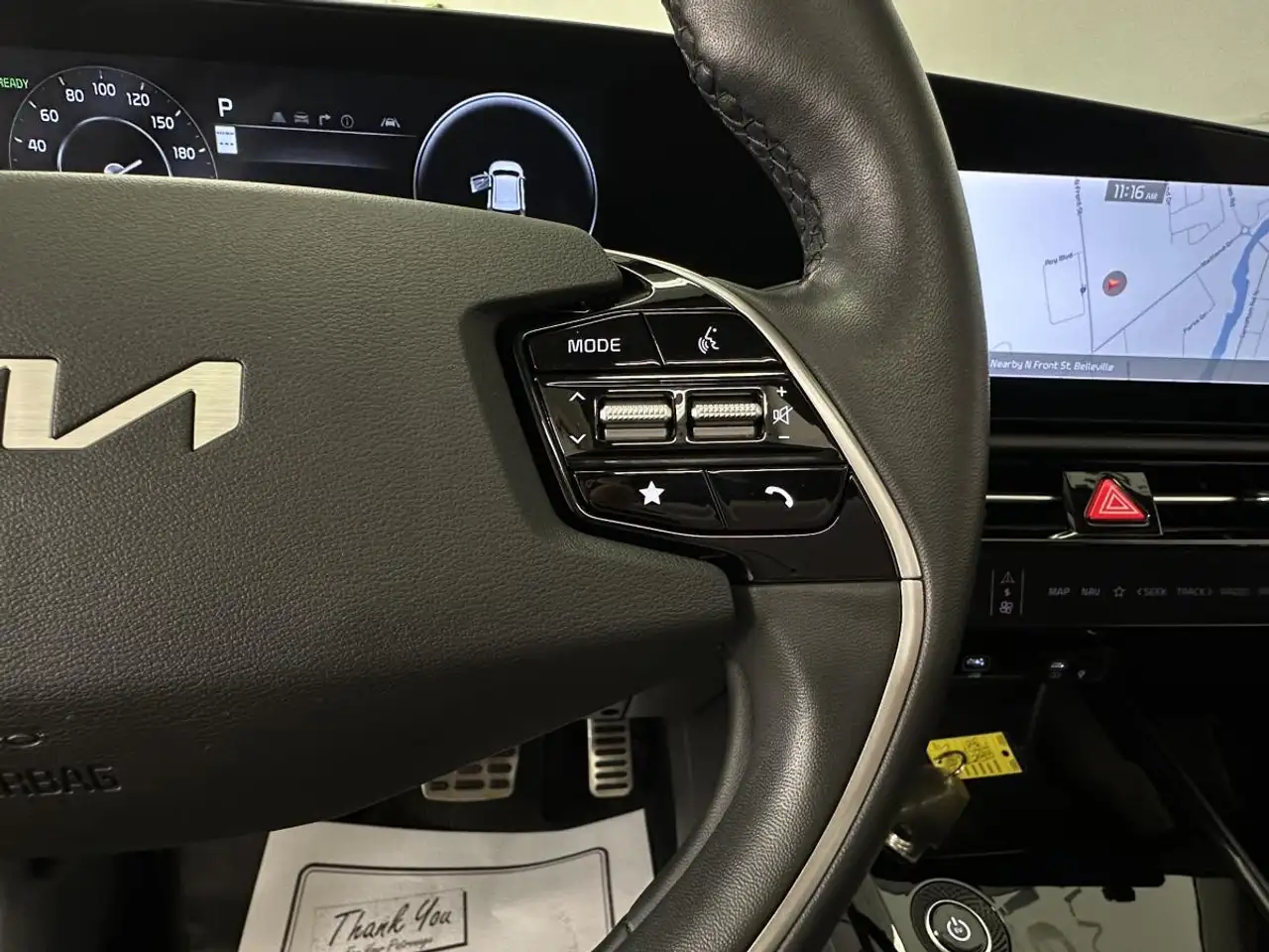 Kia Niro снимка Kia Niro