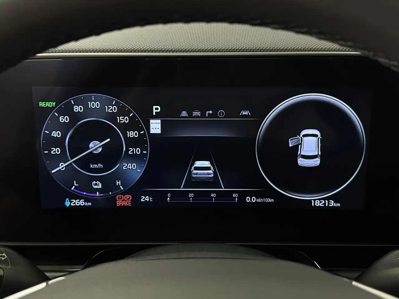 Kia Niro снимка Kia Niro