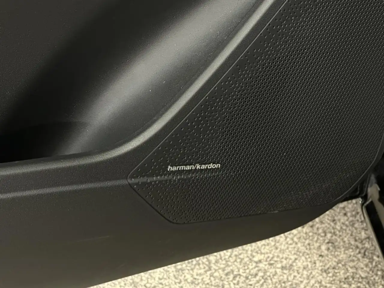 Kia Niro снимка Kia Niro