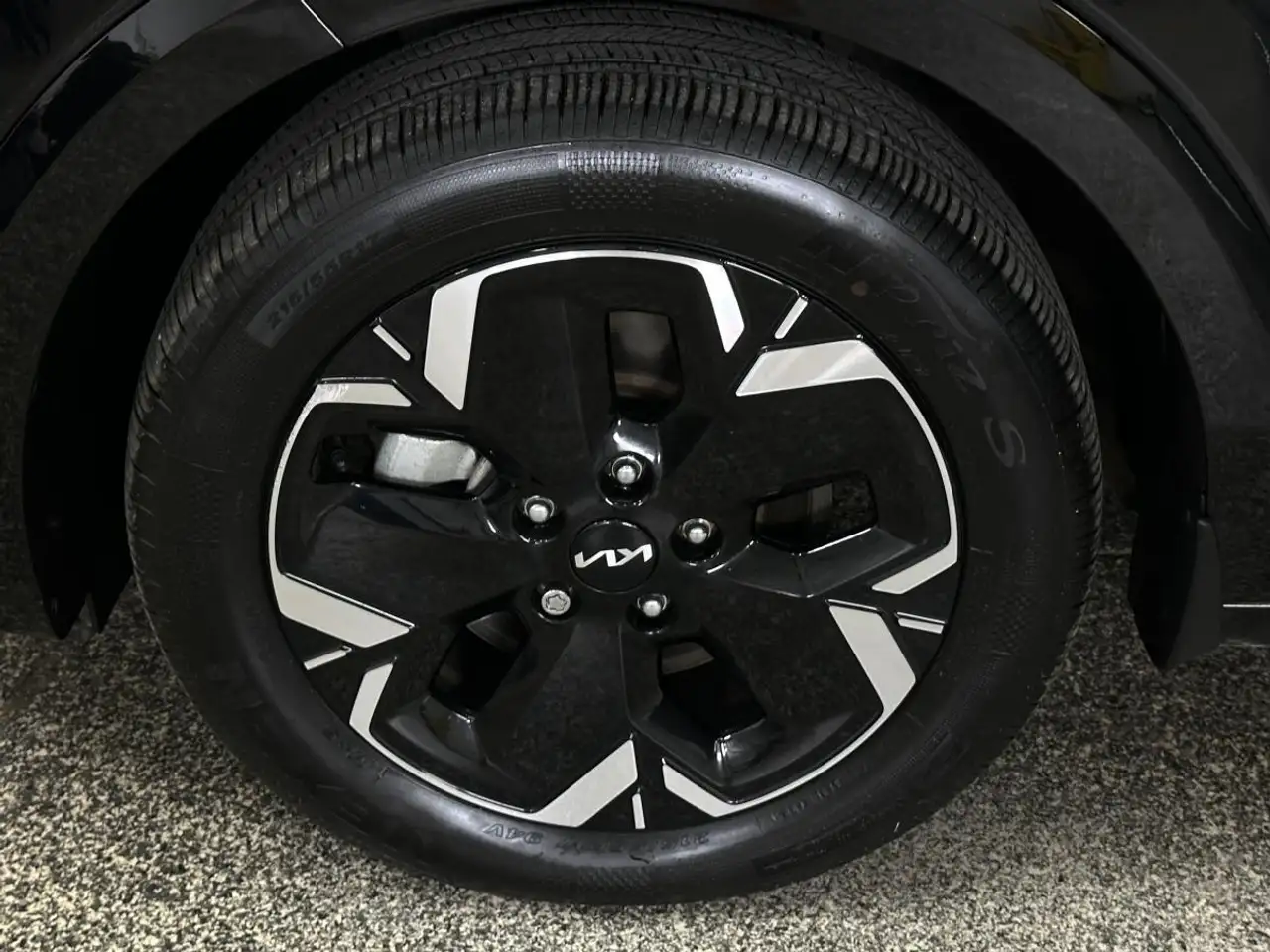 Kia Niro снимка Kia Niro