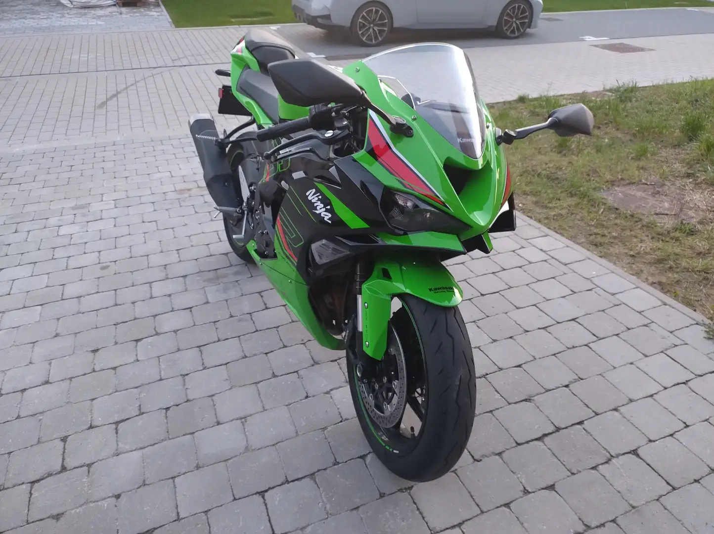 Kawasaki Ninja ZX-6R Verde - 1