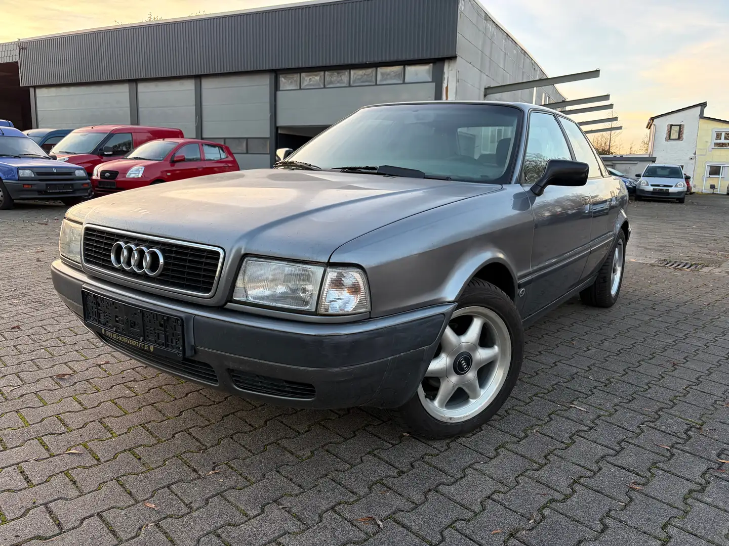 Audi 80 Audi 80 Grau - 1