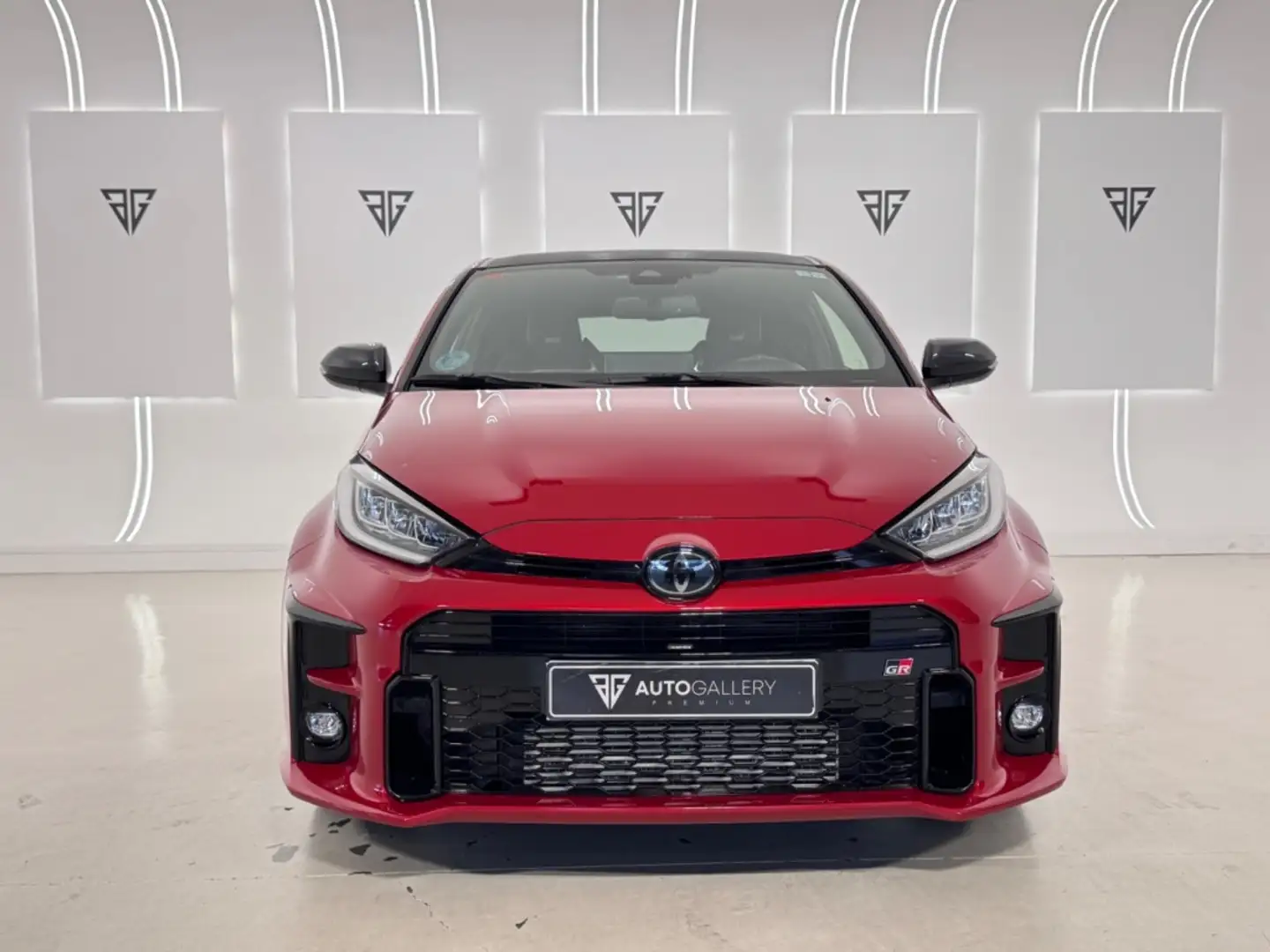Toyota Yaris GR RZ Rojo - 2