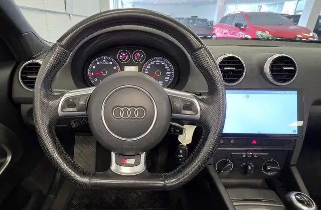 Audi A3 view 16