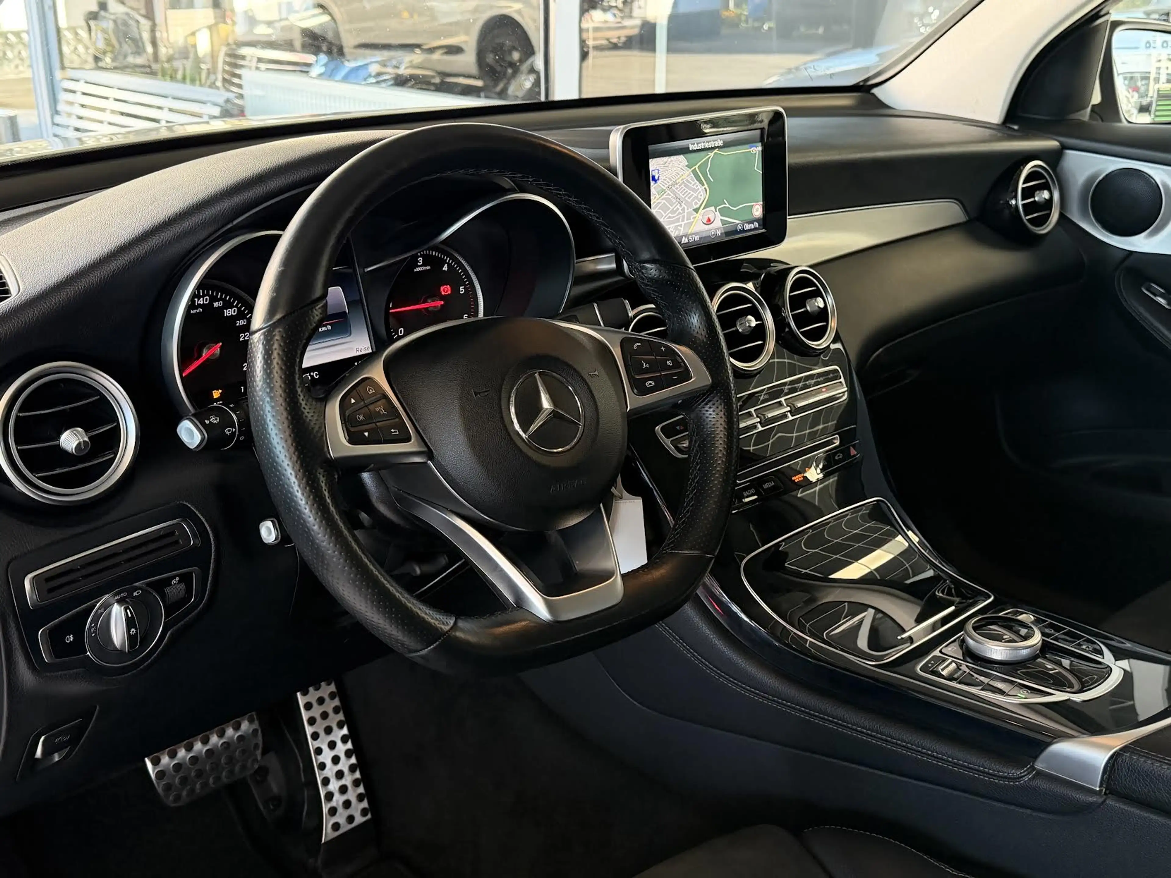 Mercedes-Benz GLC 220 GLC 220 d 4Matic°AMG LINE°NAVI°SPUR°KAMERA°BI-XEN° — photo 8