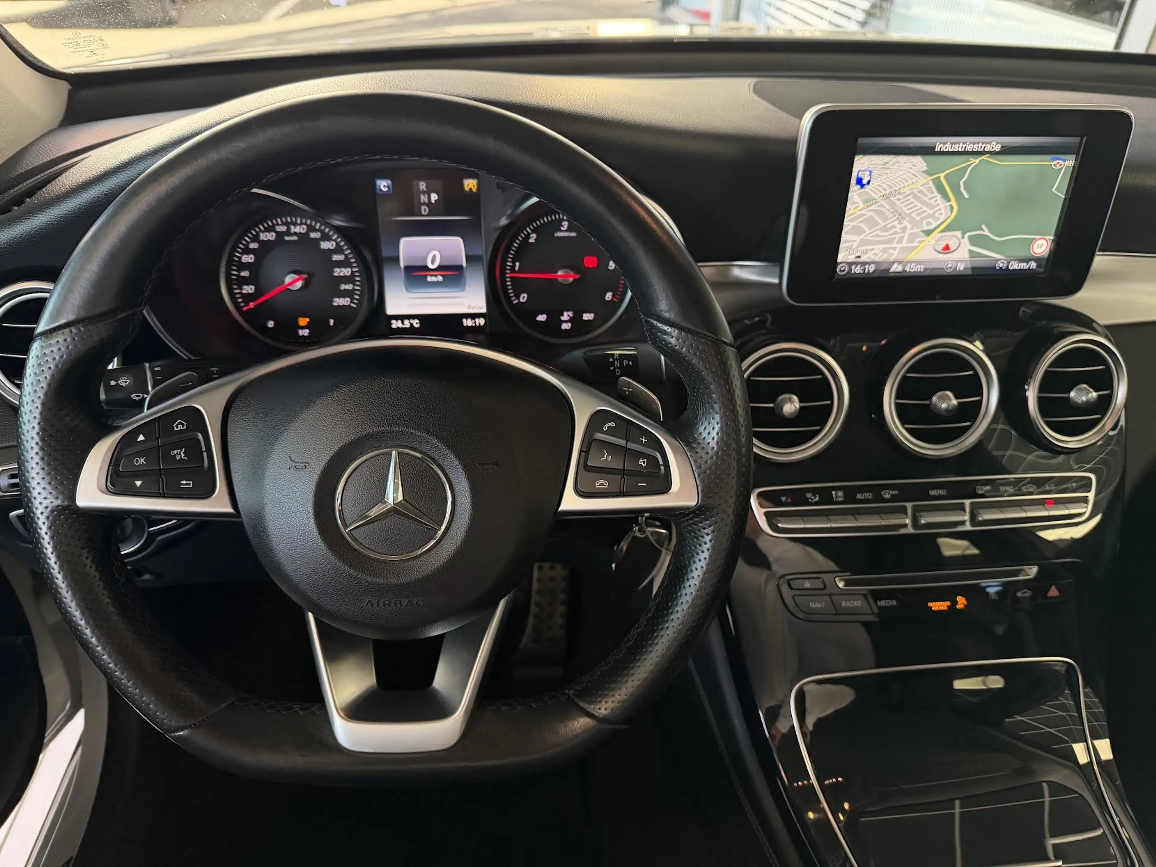 Mercedes-Benz GLC 220 GLC 220 d 4Matic°AMG LINE°NAVI°SPUR°KAMERA°BI-XEN° — photo 9