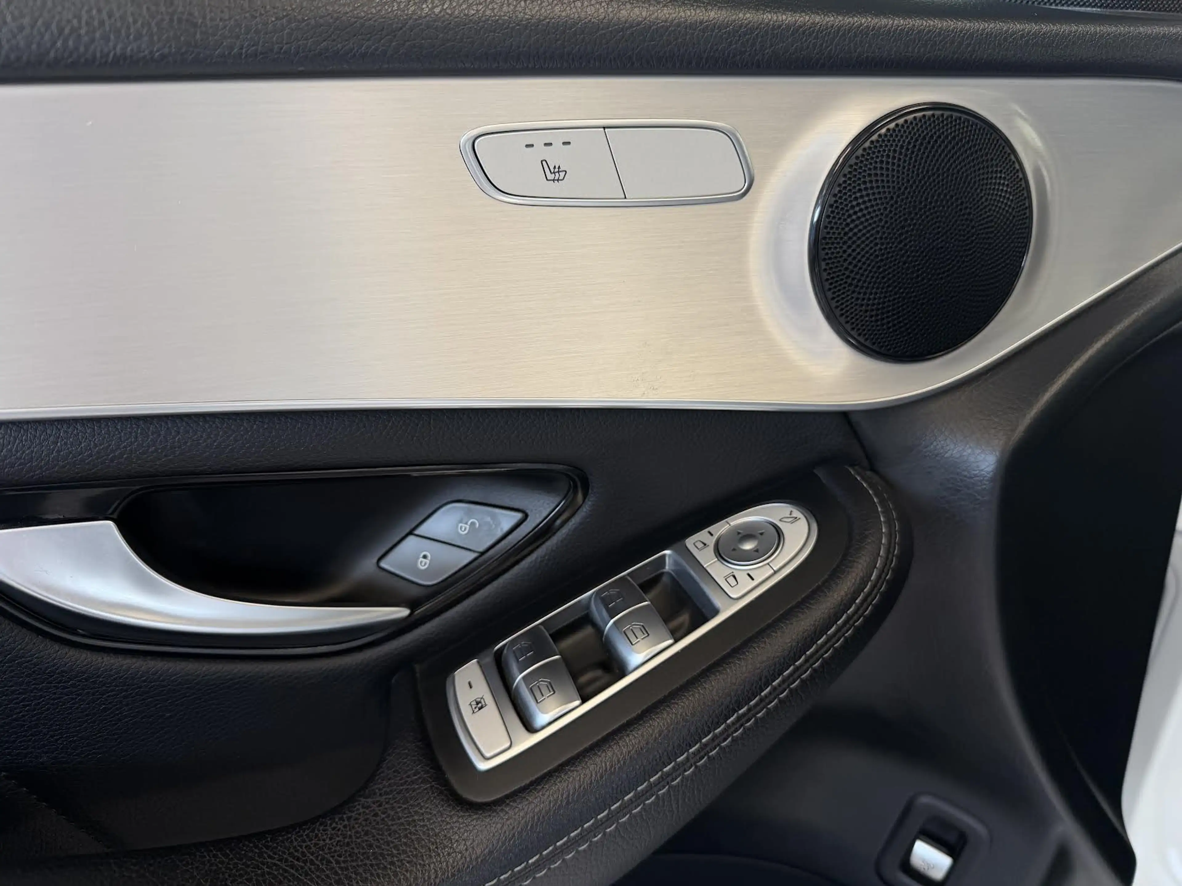 Mercedes-Benz GLC 220 GLC 220 d 4Matic°AMG LINE°NAVI°SPUR°KAMERA°BI-XEN° — photo 10