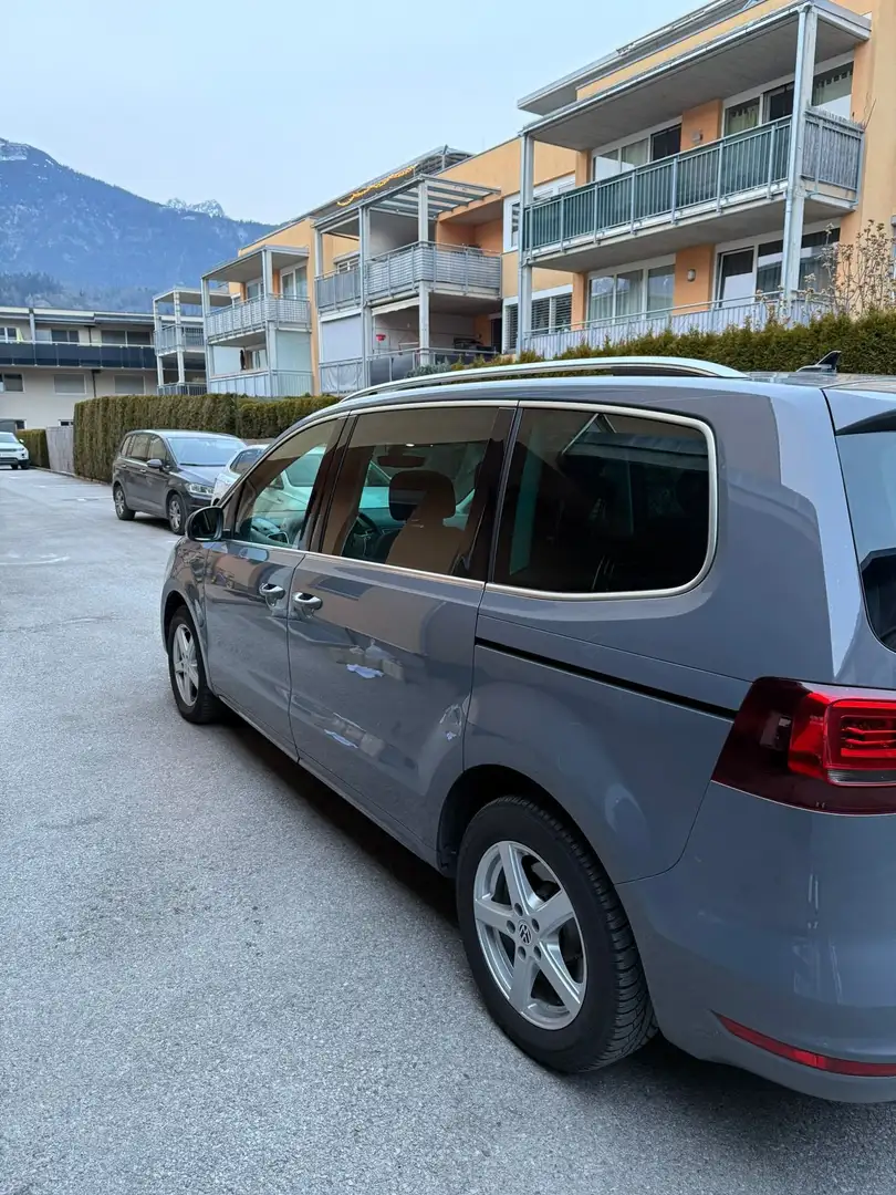 Volkswagen Sharan Sharan Business+ SCR 2,0 TDI 7 Sitze DSG Business+ Szürke - 2