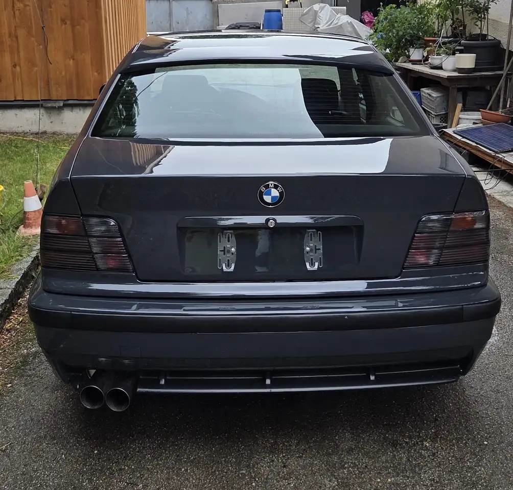 BMW 320 328i, foto 6