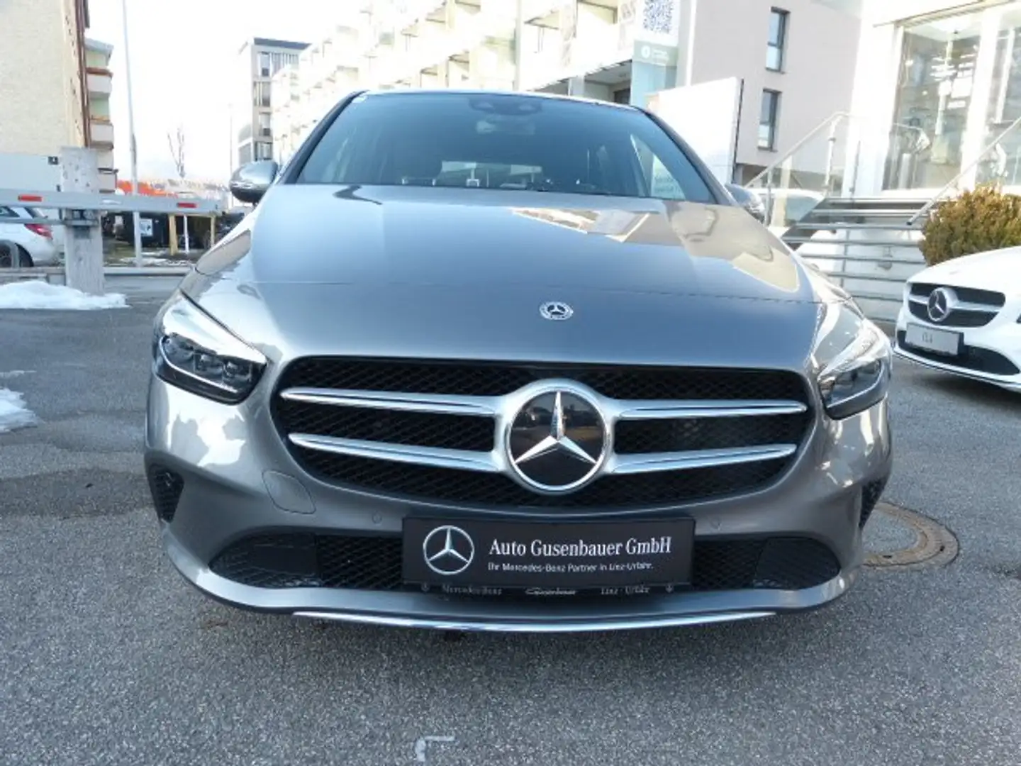 Mercedes-Benz B 200 B 200 (247.087) Grau - 1