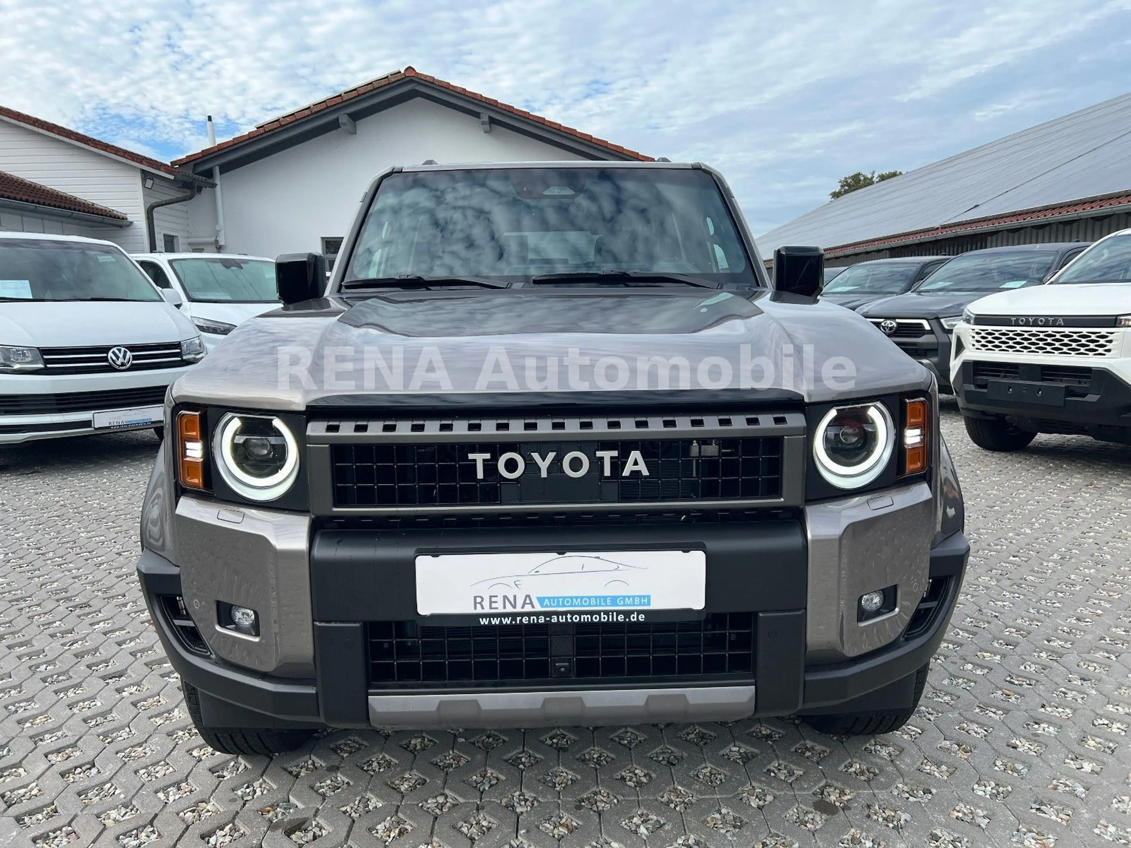 Toyota Land Cruiser 250 2.8 Mild-Hybrid 48V 4WD Executive sofort — photo 3
