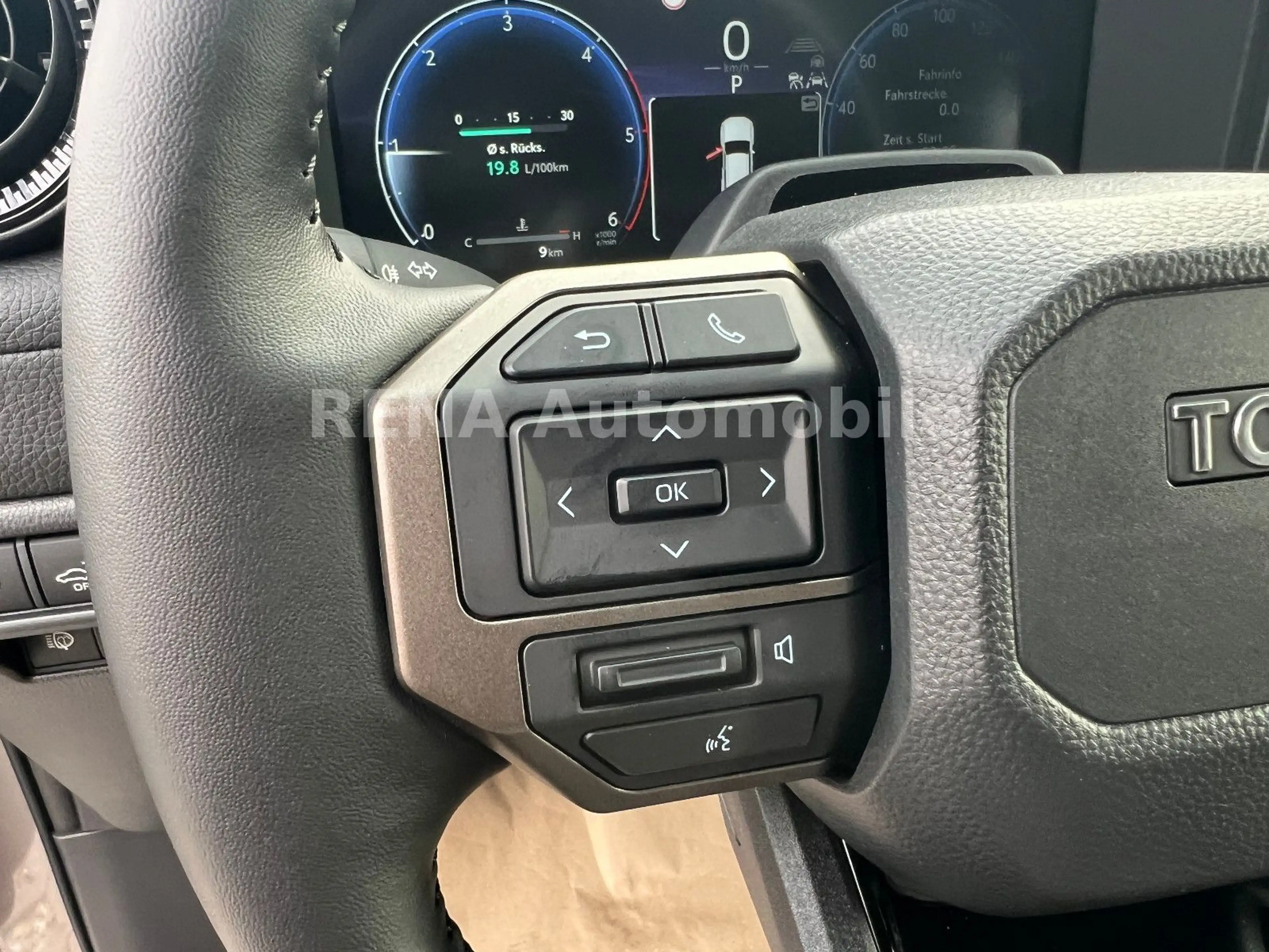 Toyota Land Cruiser 250 2.8 Mild-Hybrid 48V 4WD Executive sofort — photo 16