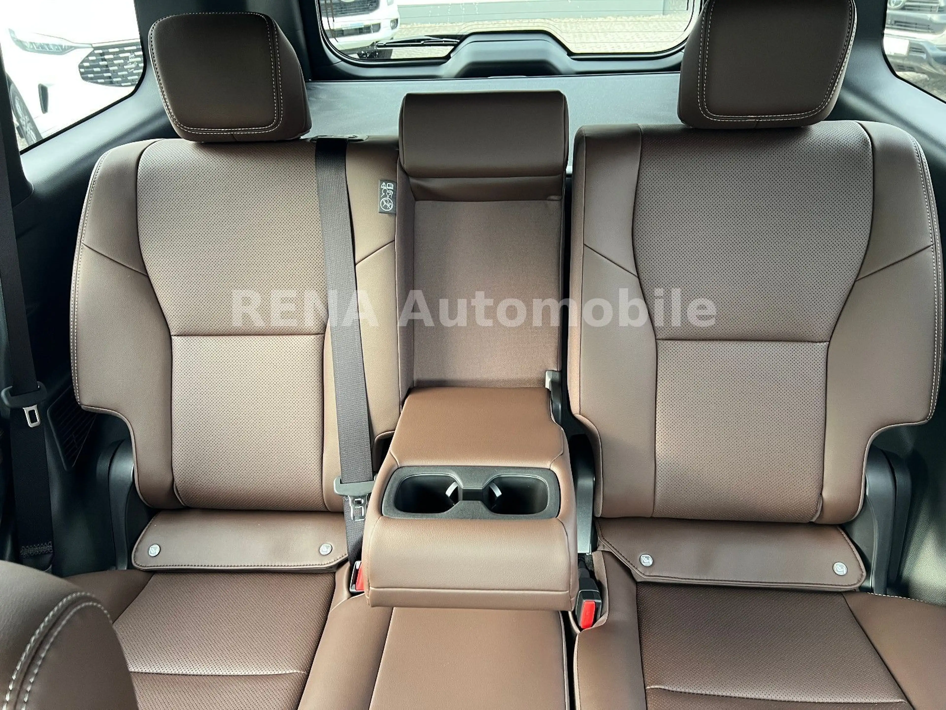 Toyota Land Cruiser 250 2.8 Mild-Hybrid 48V 4WD Executive sofort — photo 27