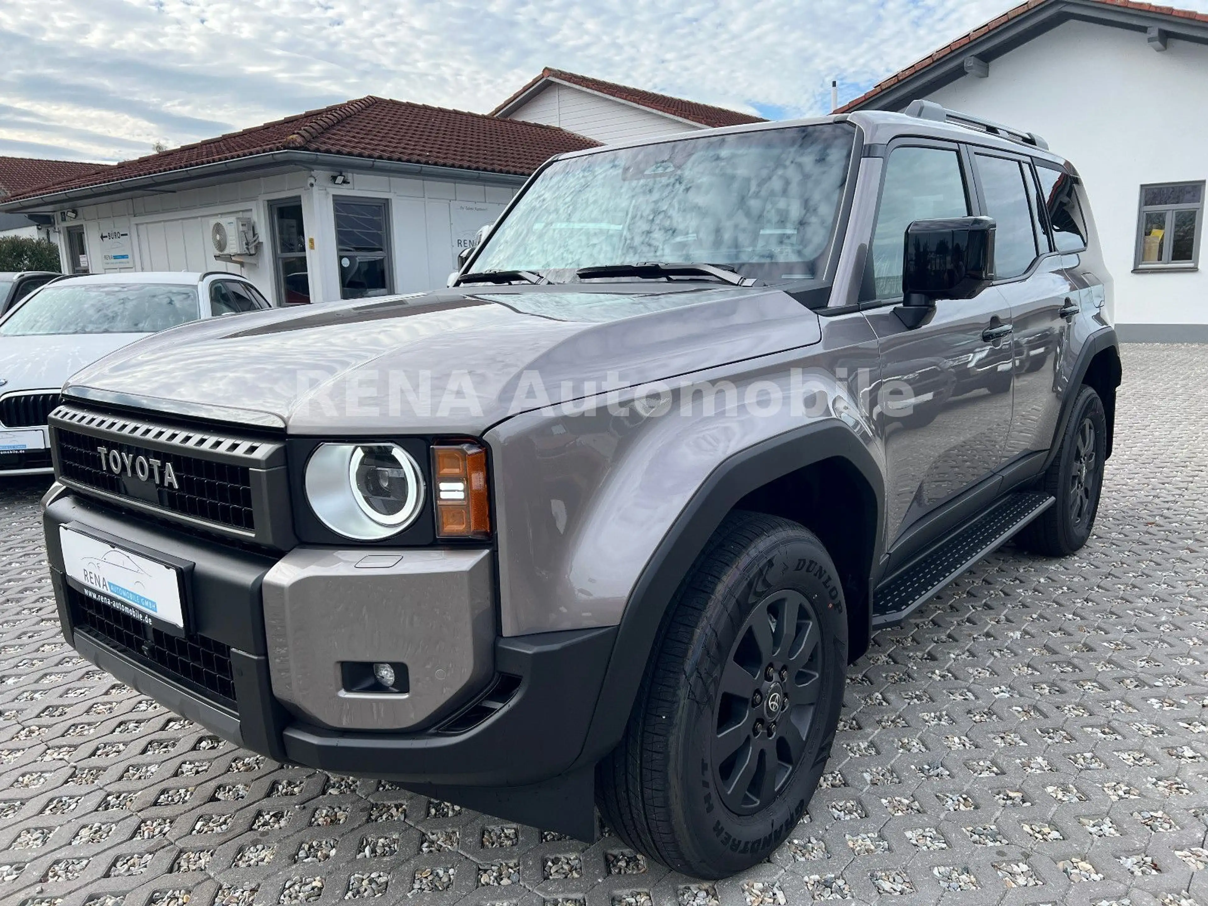 Toyota Land Cruiser 250 2.8 Mild-Hybrid 48V 4WD Executive sofort