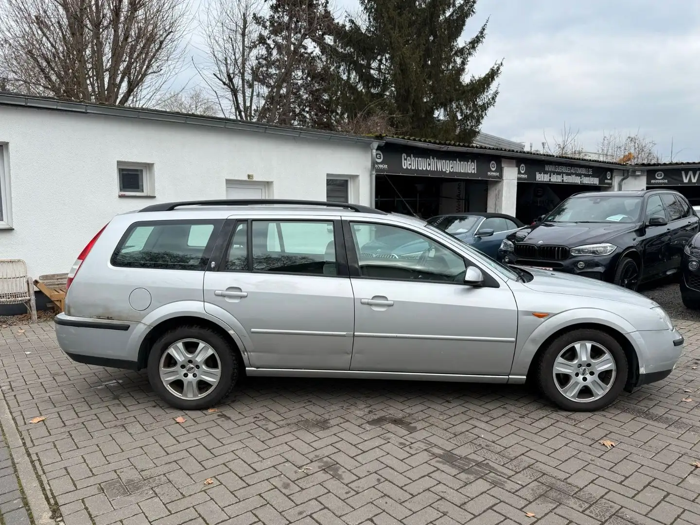Ford Mondeo 2.0 Ghia Autom.*Schiebedach Silber - 2